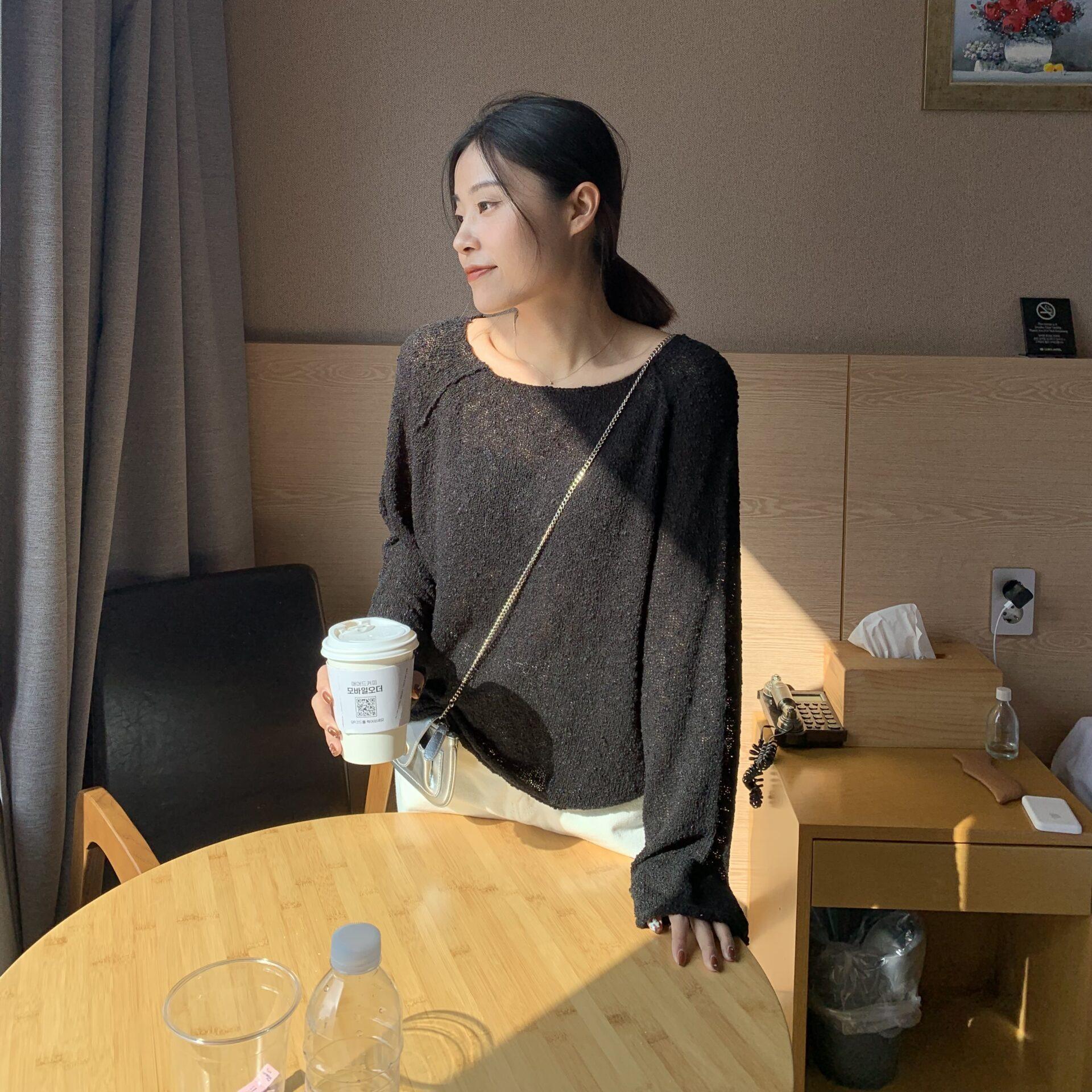 漢南洞高級感顆粒針織上衣 (黑)