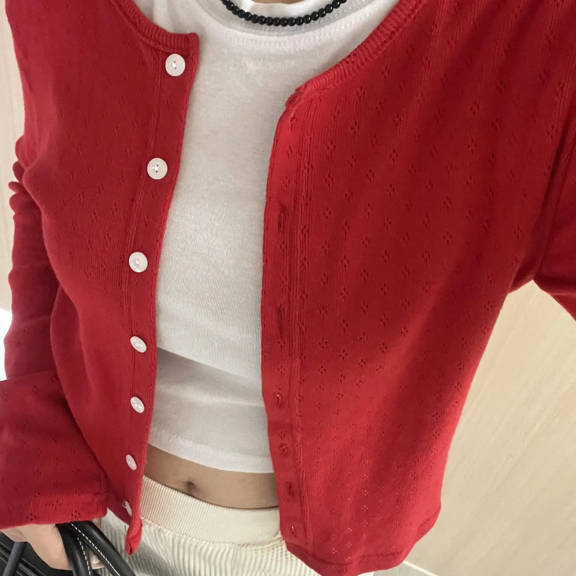自留款質感小簍空外套 (紅)