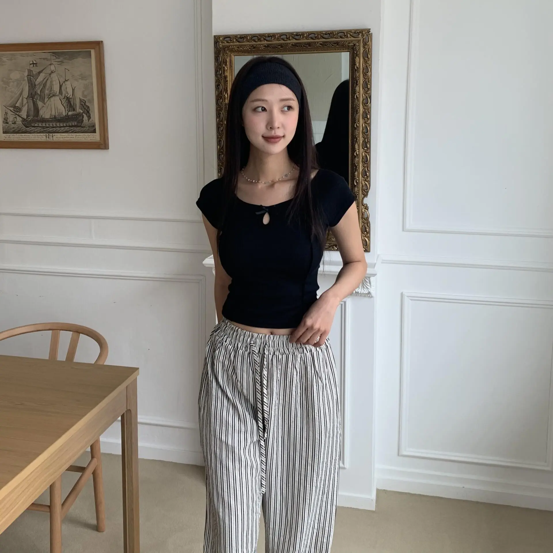 小亮點ribbon壓線上衣 (黑)