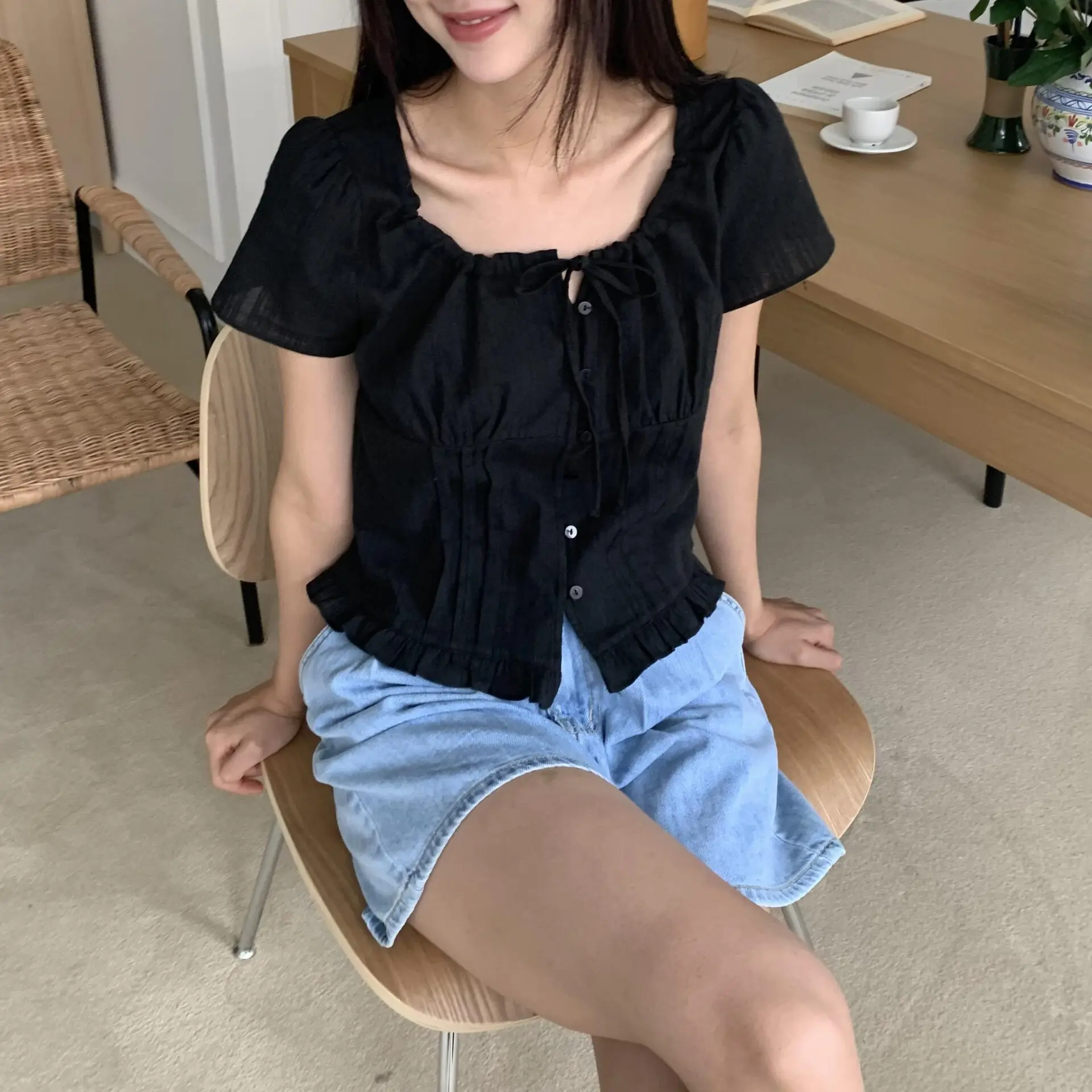 小仙女細緻褶子上衣 (黑)