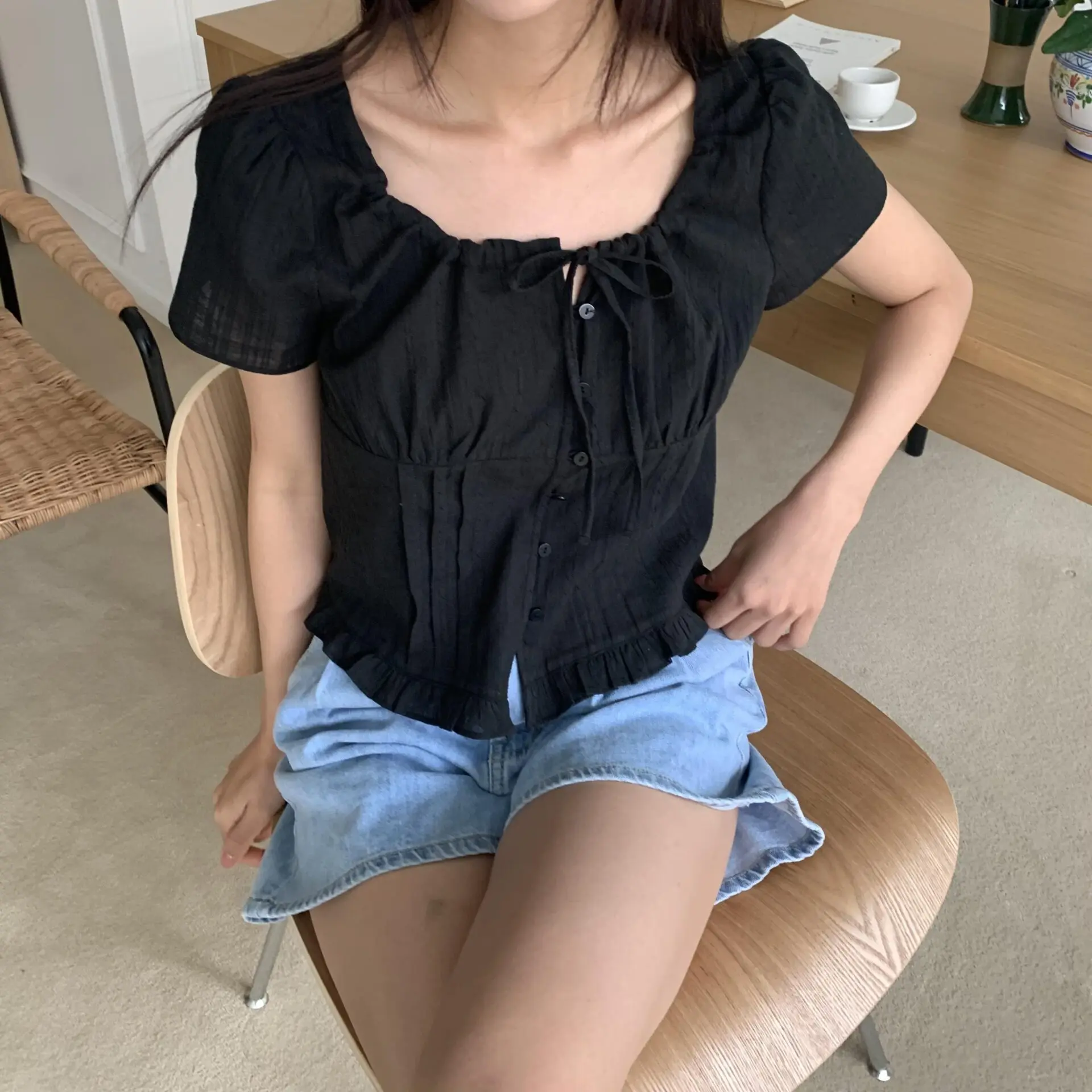小仙女細緻褶子上衣 (黑)