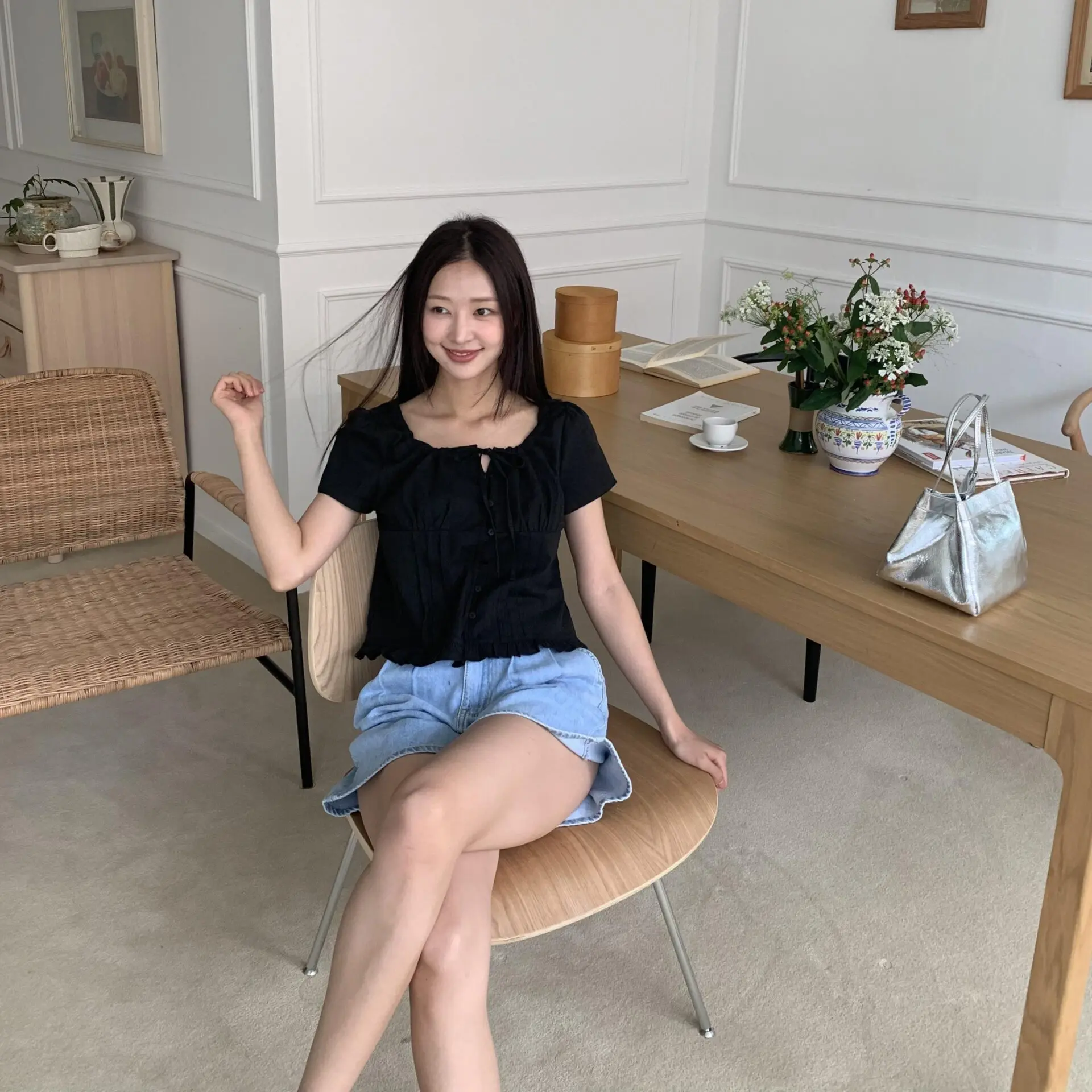 小仙女細緻褶子上衣 (黑)