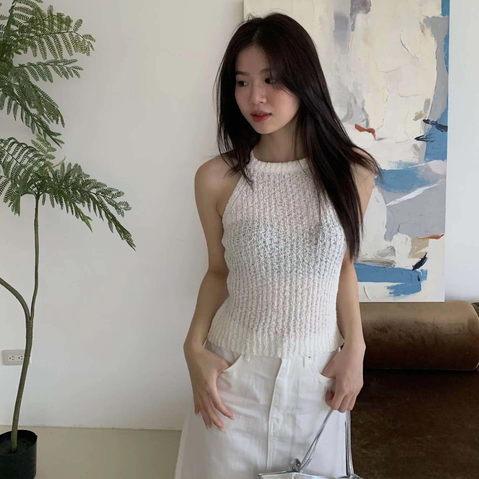 韓網款質感削肩顆粒背心 (白)
