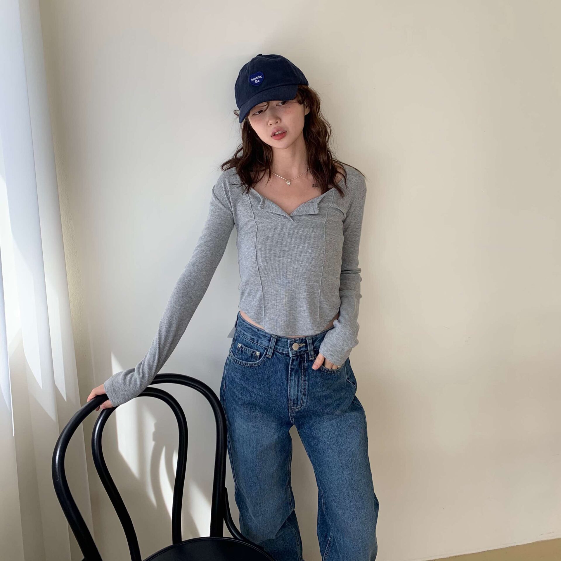 Jennie好身材壓線上衣 (灰)