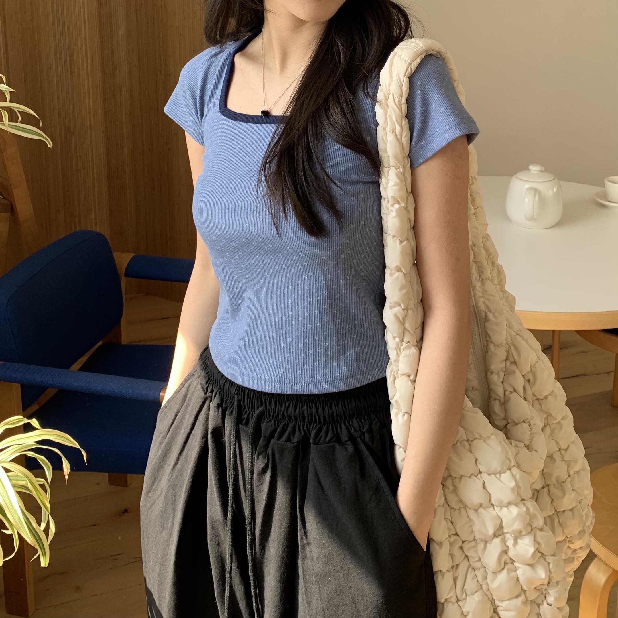 日常小花滾邊上衣 (藍)