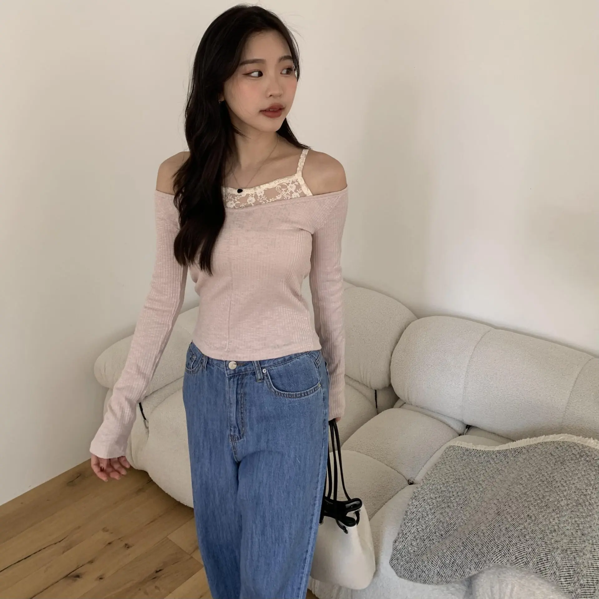 純慾蕾絲坑條上衣 (粉)