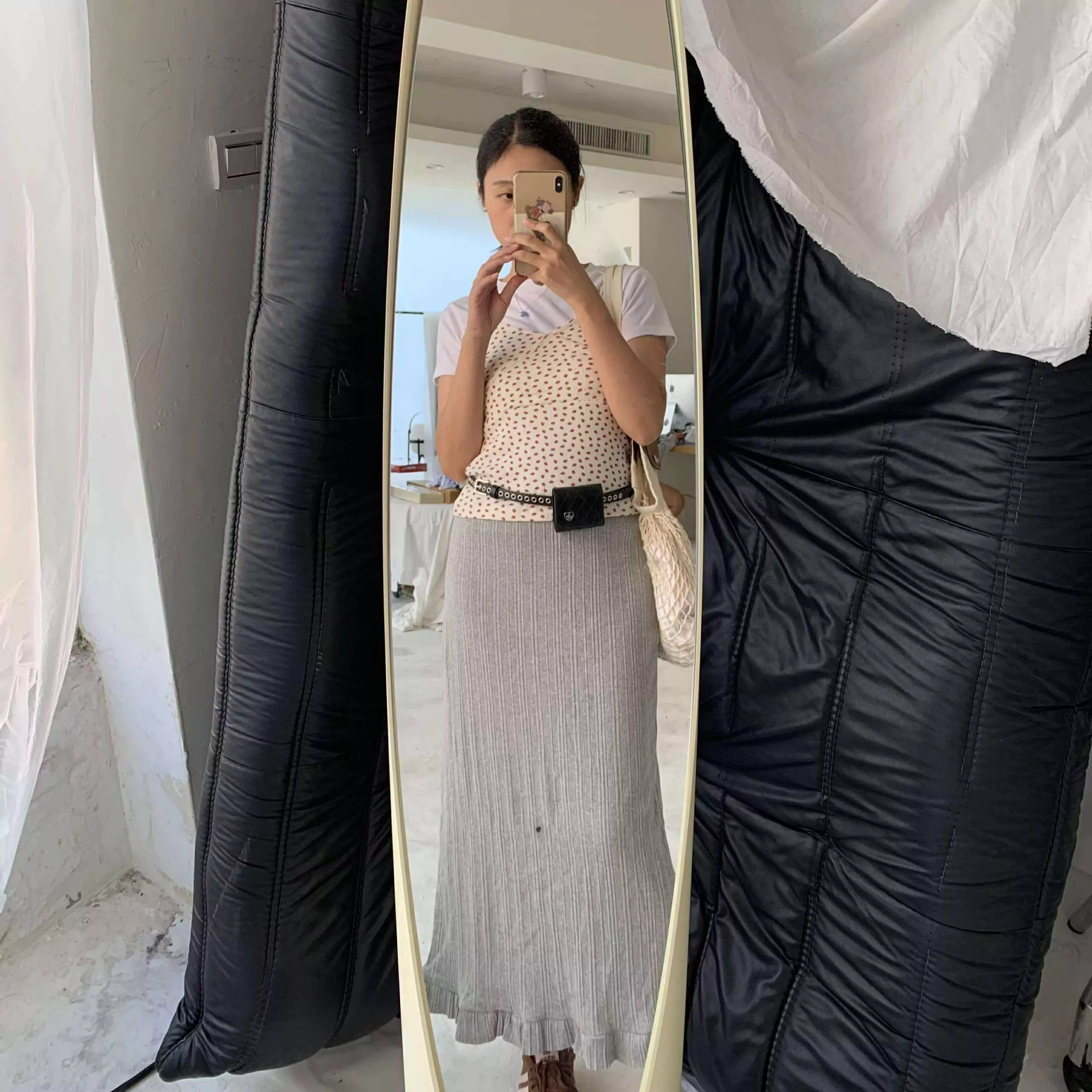 小波浪壓紋長裙 (灰)