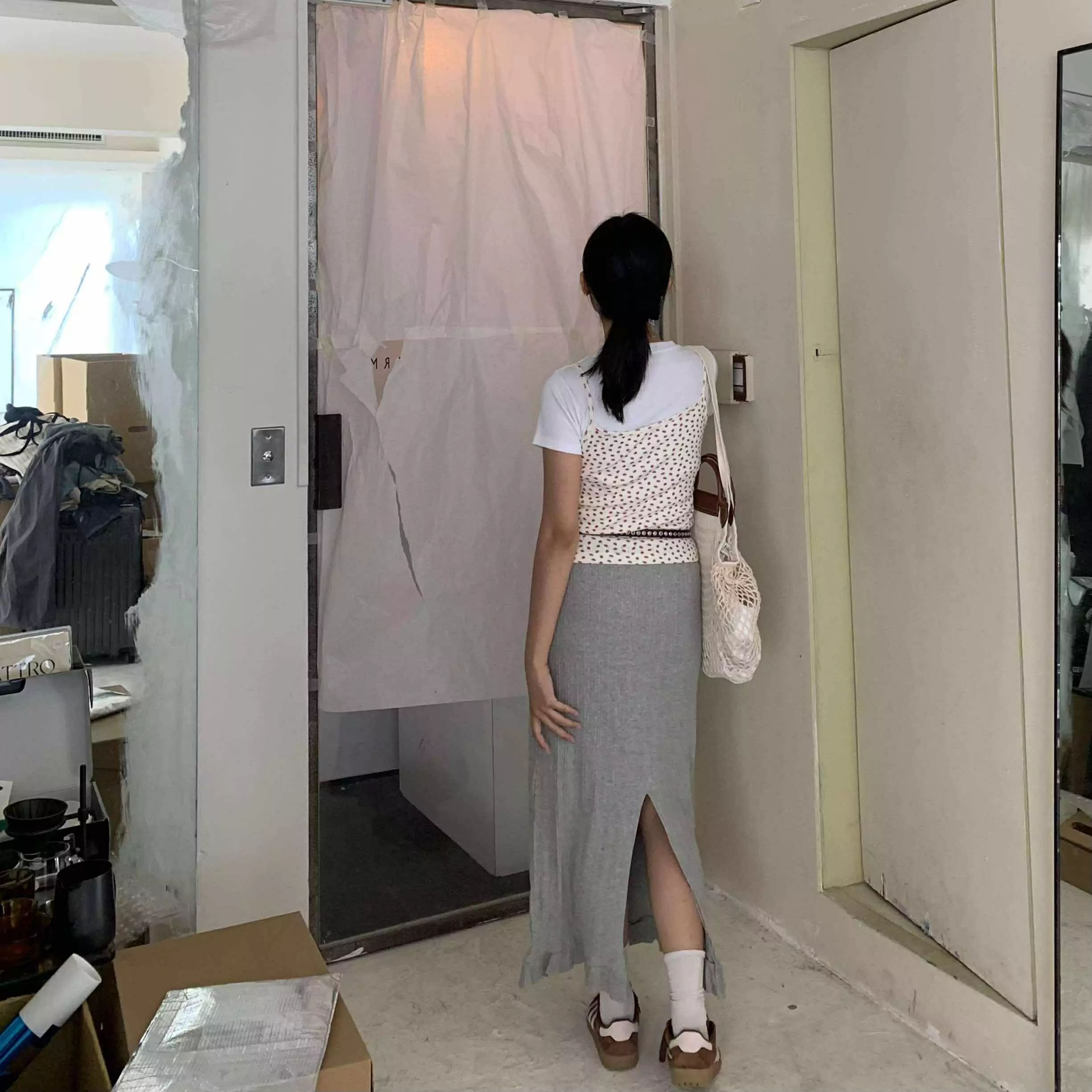 小波浪壓紋長裙 (灰)