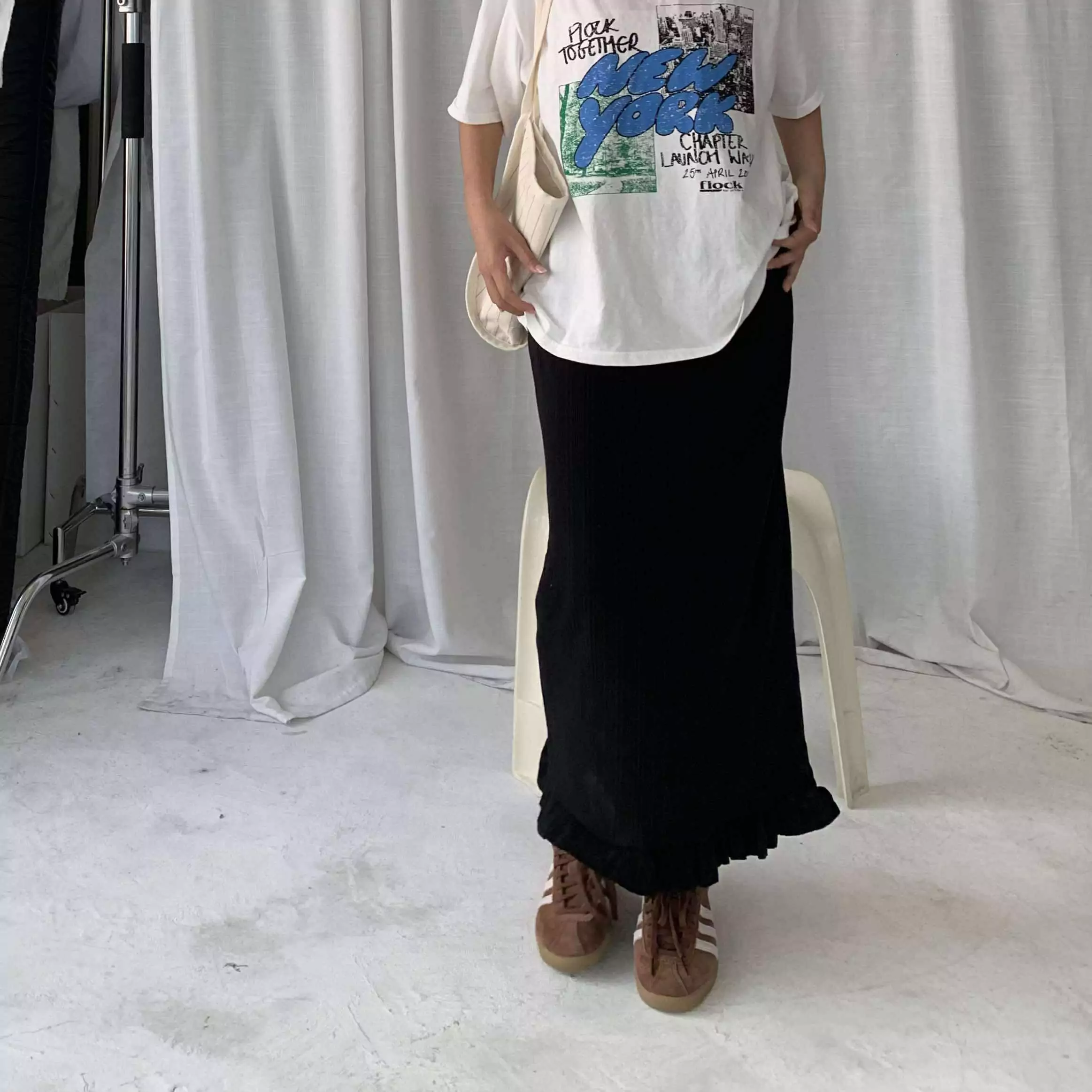 小波浪壓紋長裙 (黑)