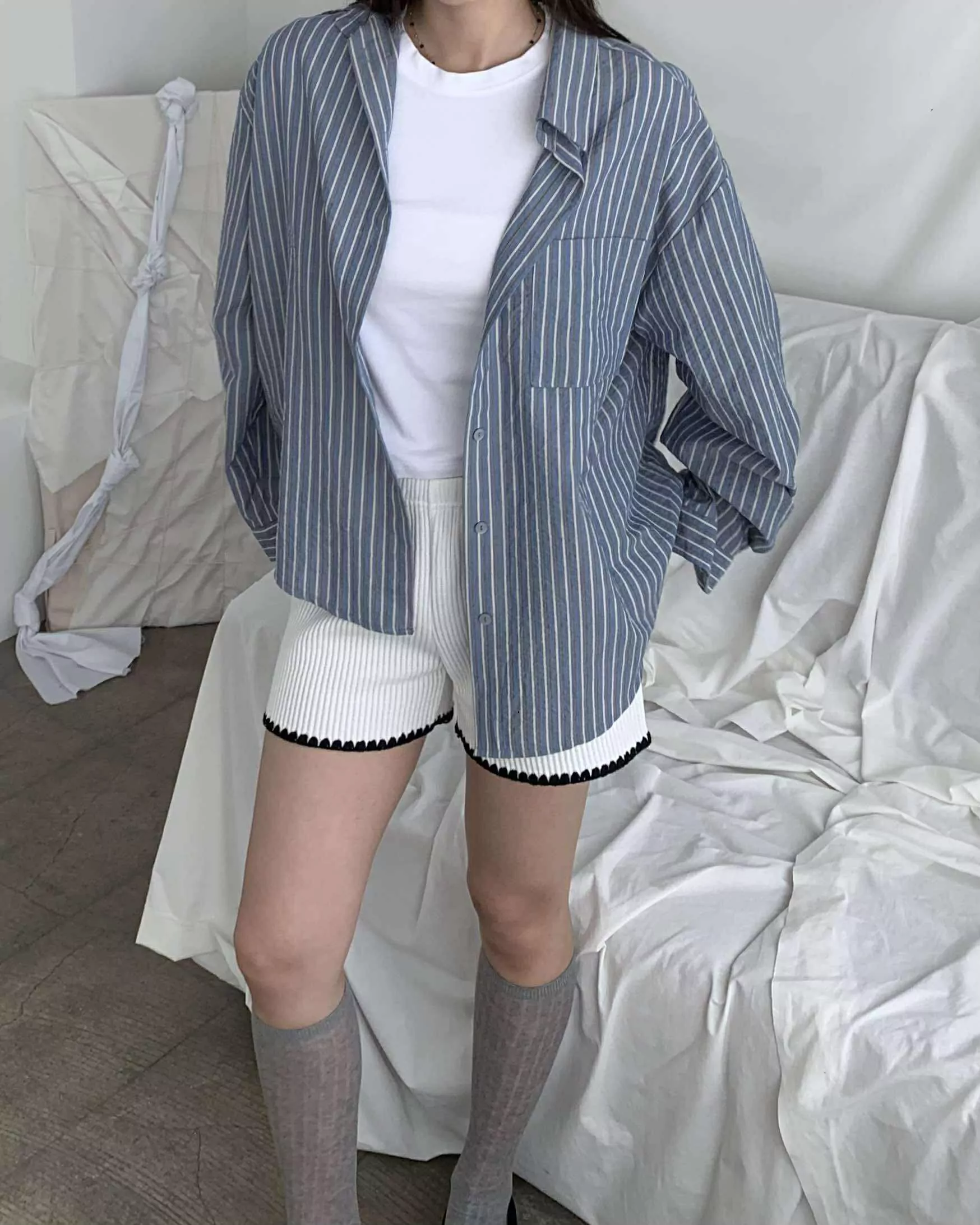 推薦！完美版型拿鐵條紋襯衫 (藍)