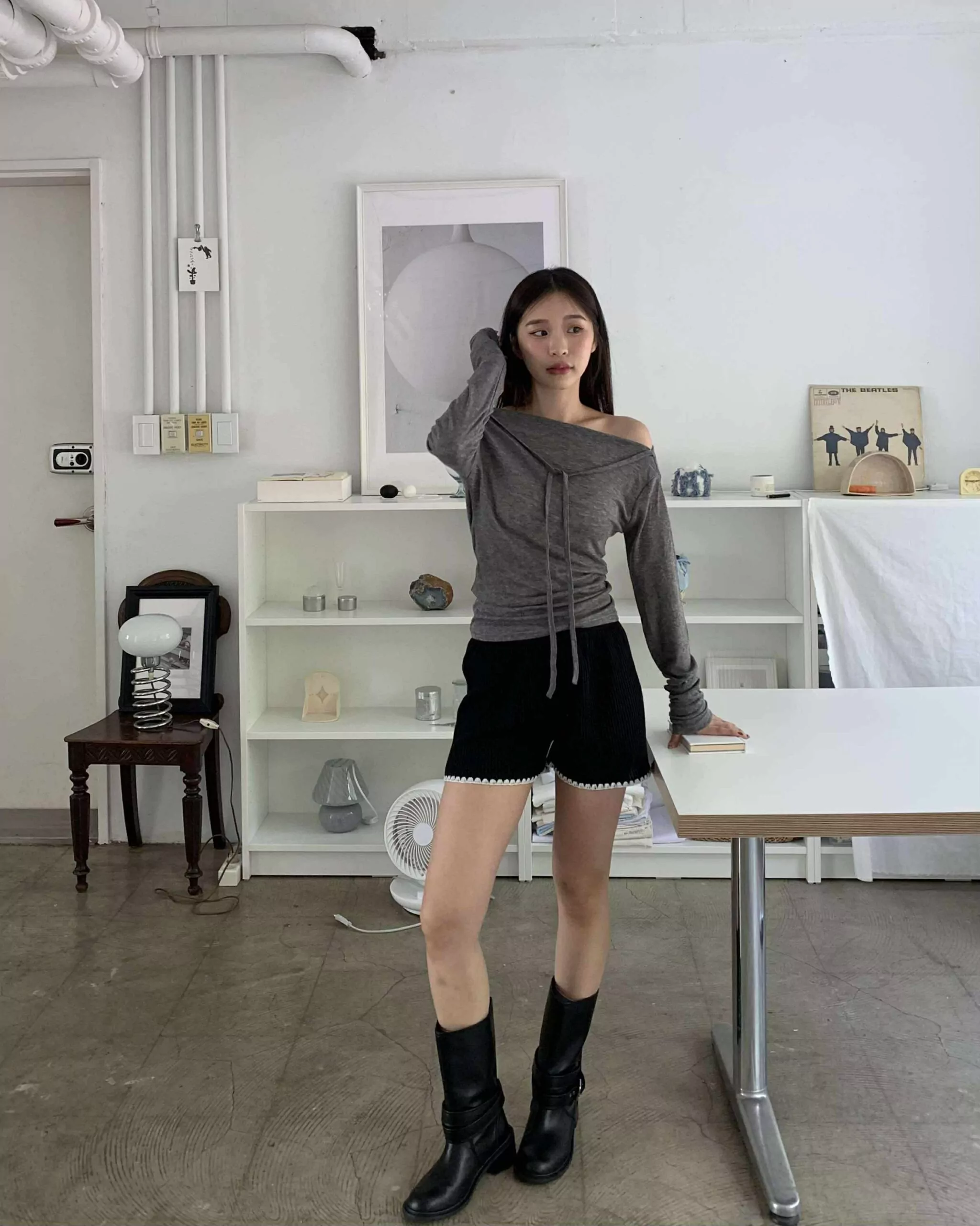 可愛小標滾邊粗針織短褲 (黑)