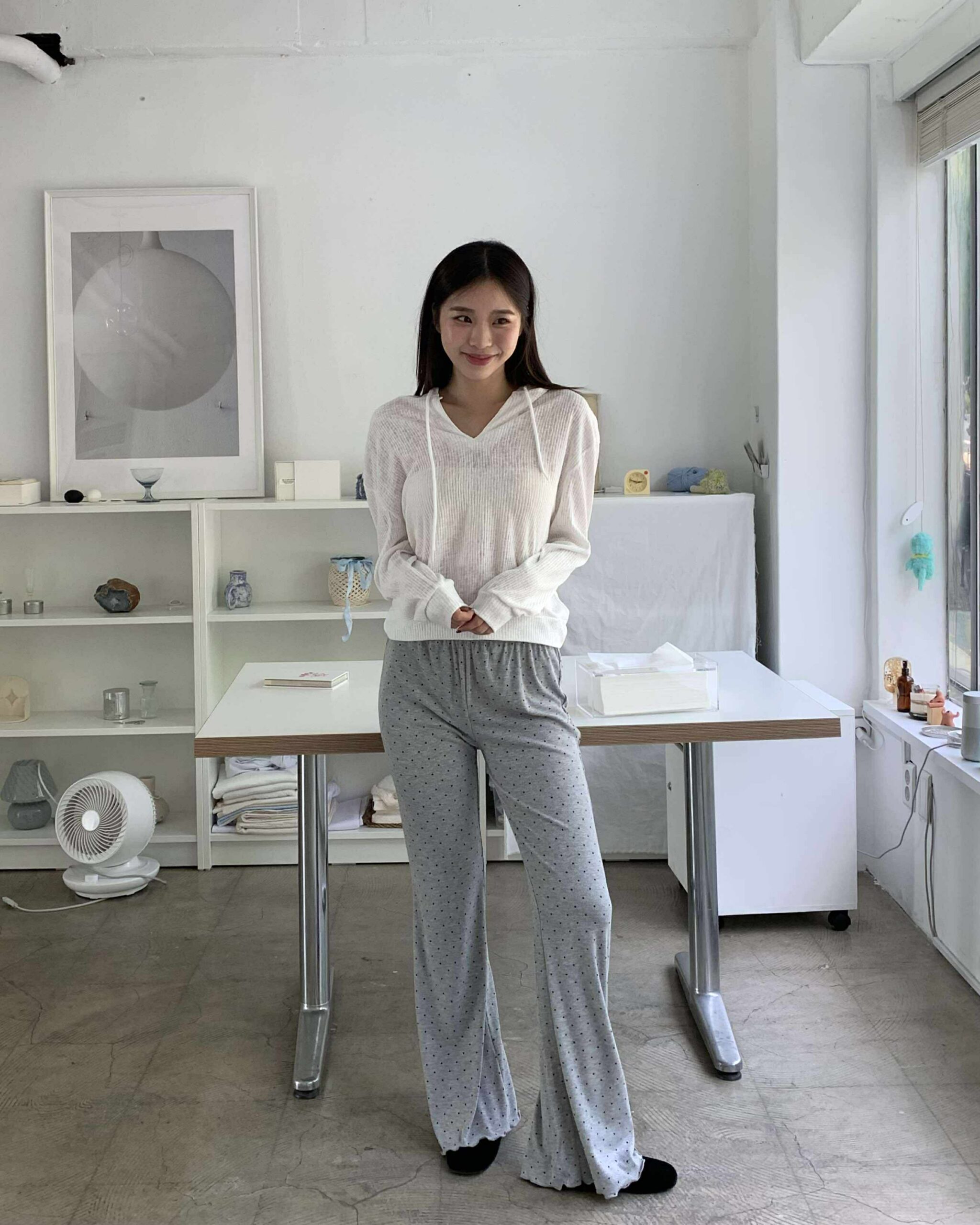 回頭率100%連帽針織上衣 (白)