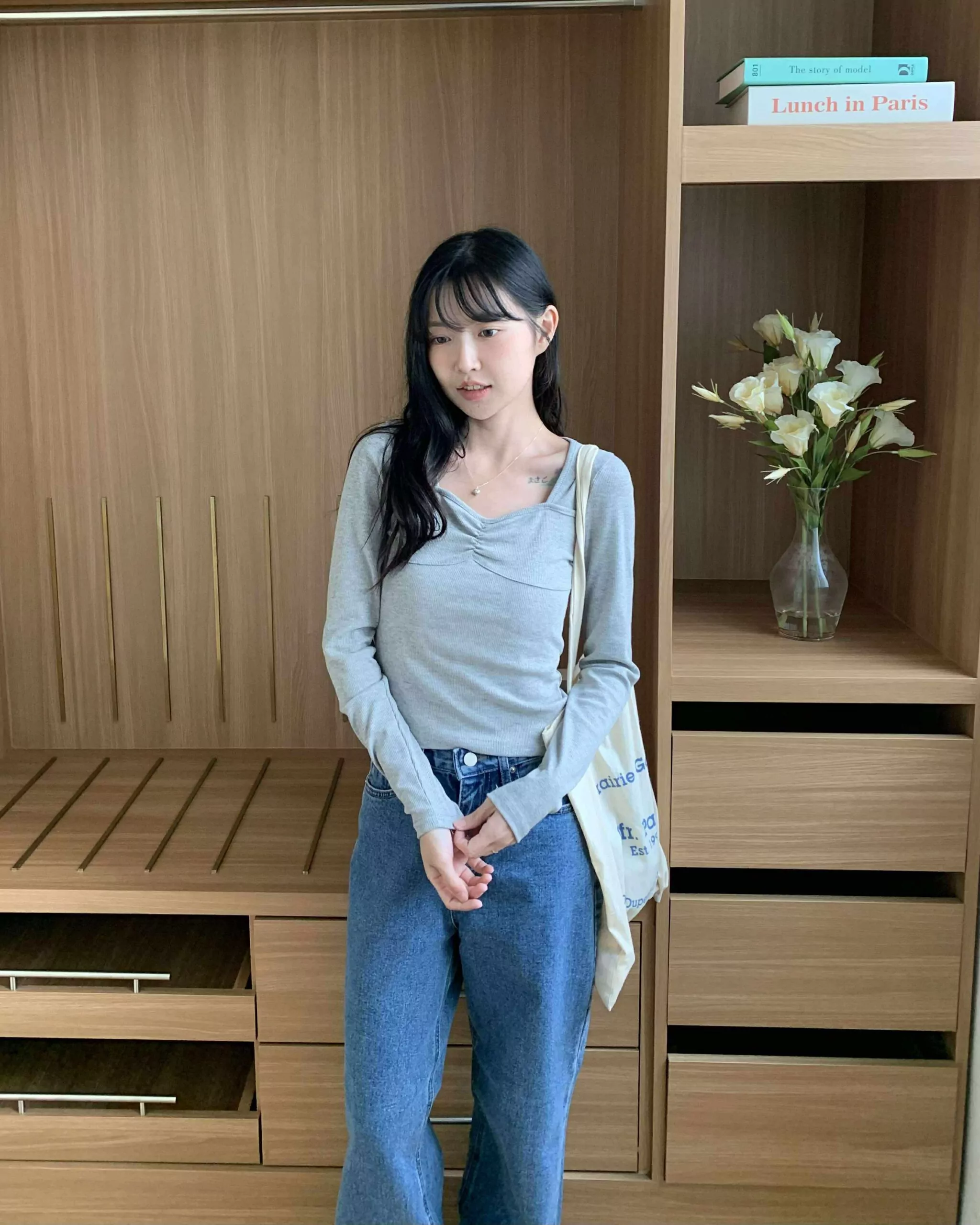 小抓皺細節愛心領上衣 (灰)