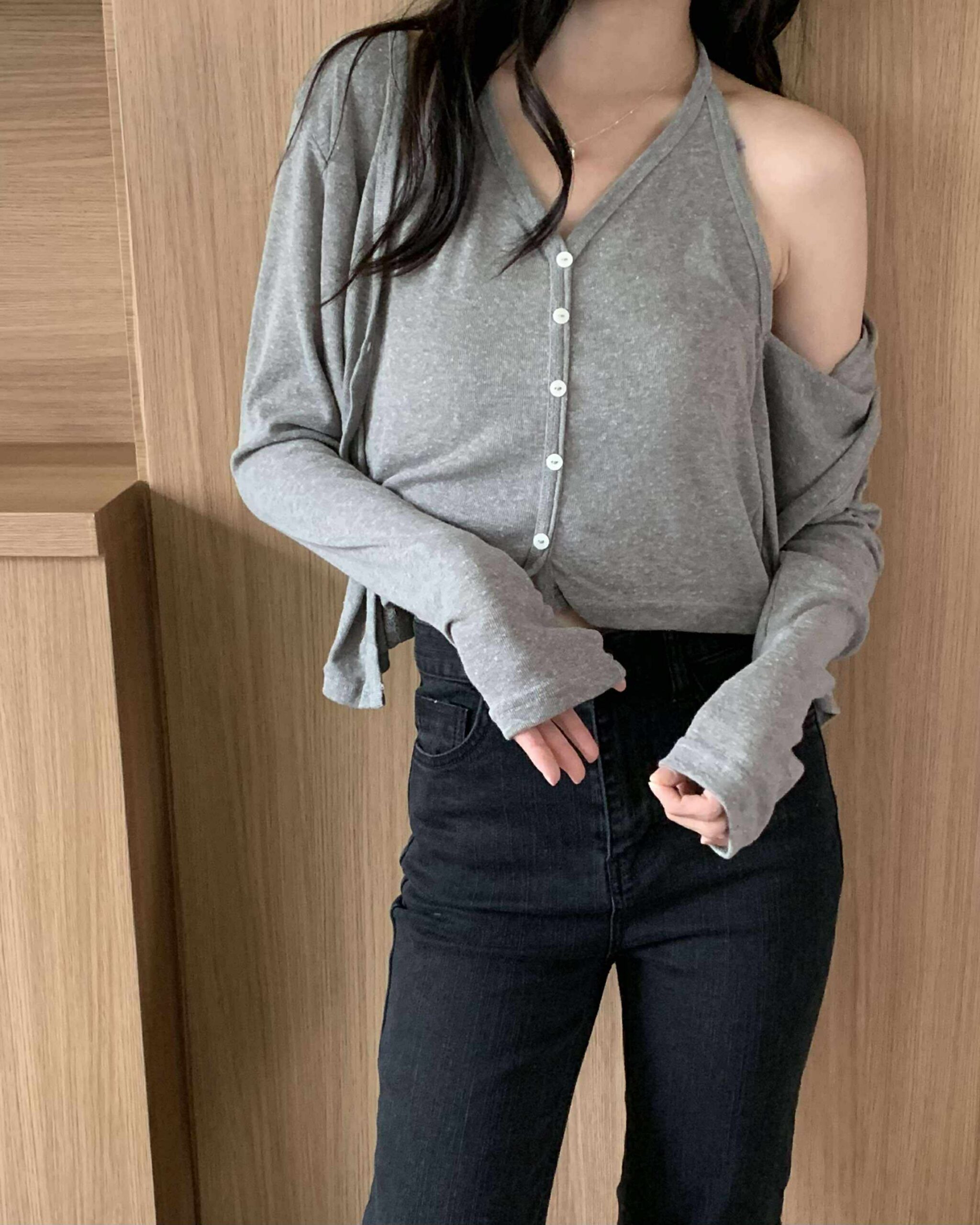 韓網款繞頸層次造型上衣 (灰)
