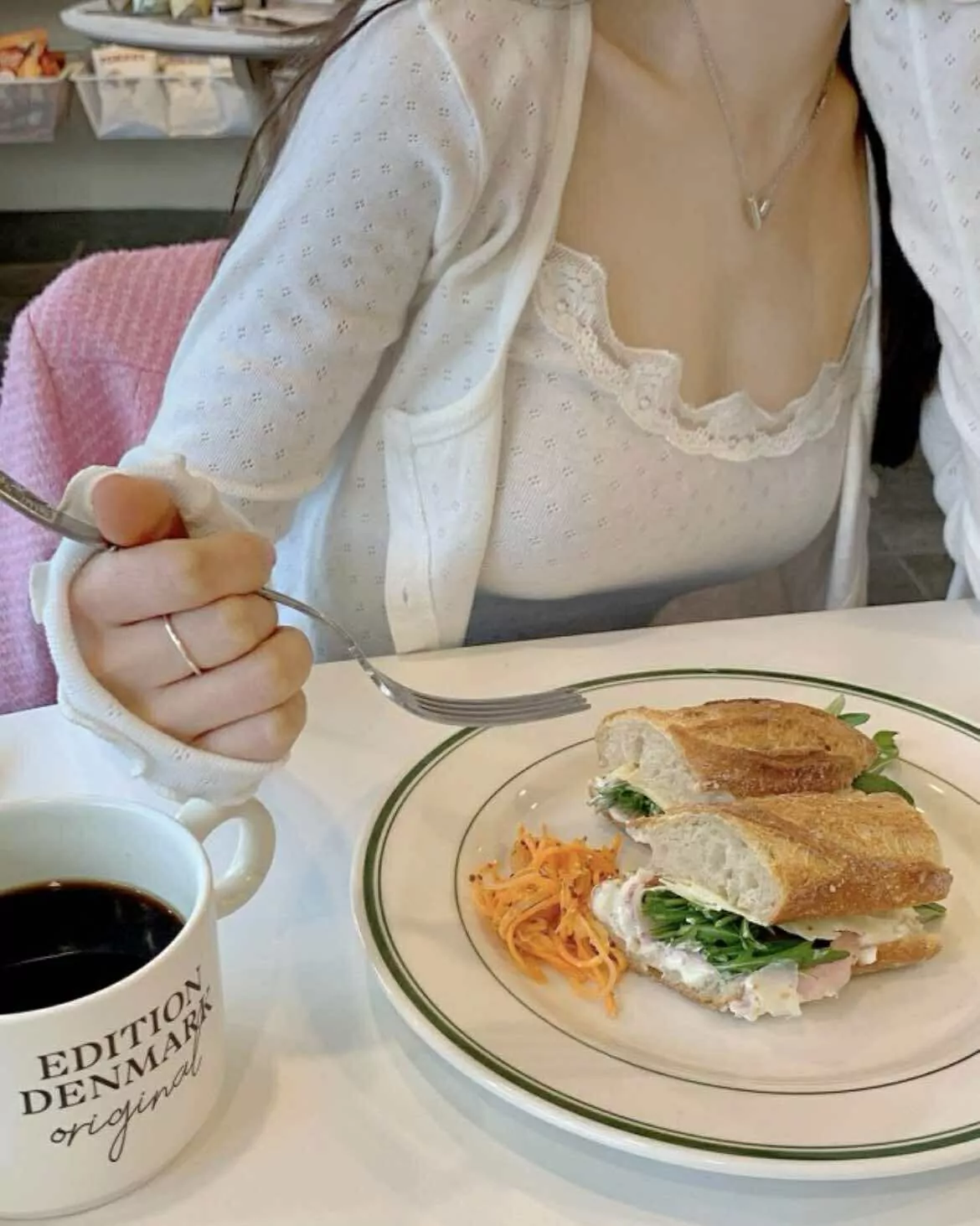 純欲感小簍空蕾絲Set (白)