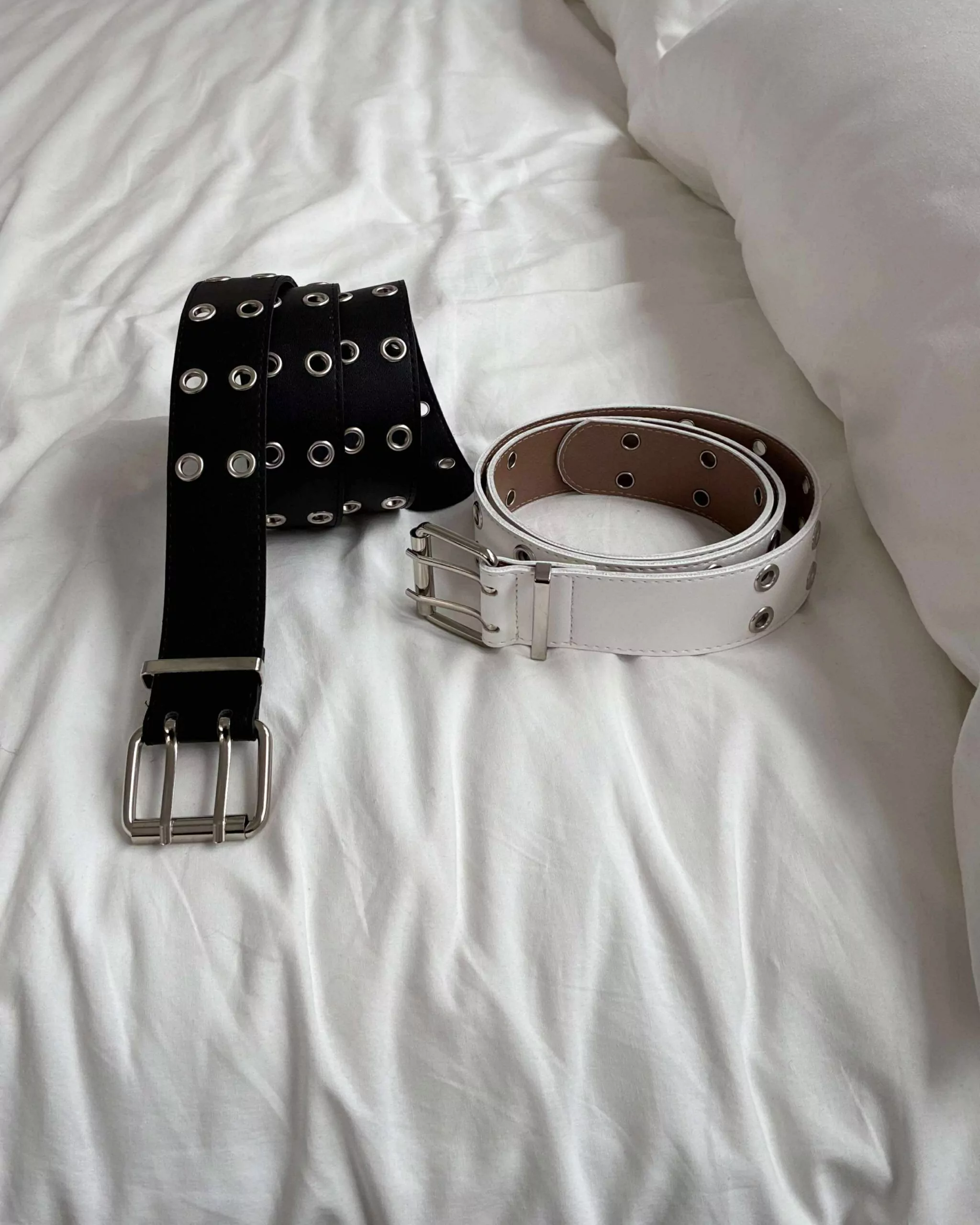 541249885_1114993024165294_6899857708030156643_n 搭配必備~個性雙孔寬皮帶 (2色)