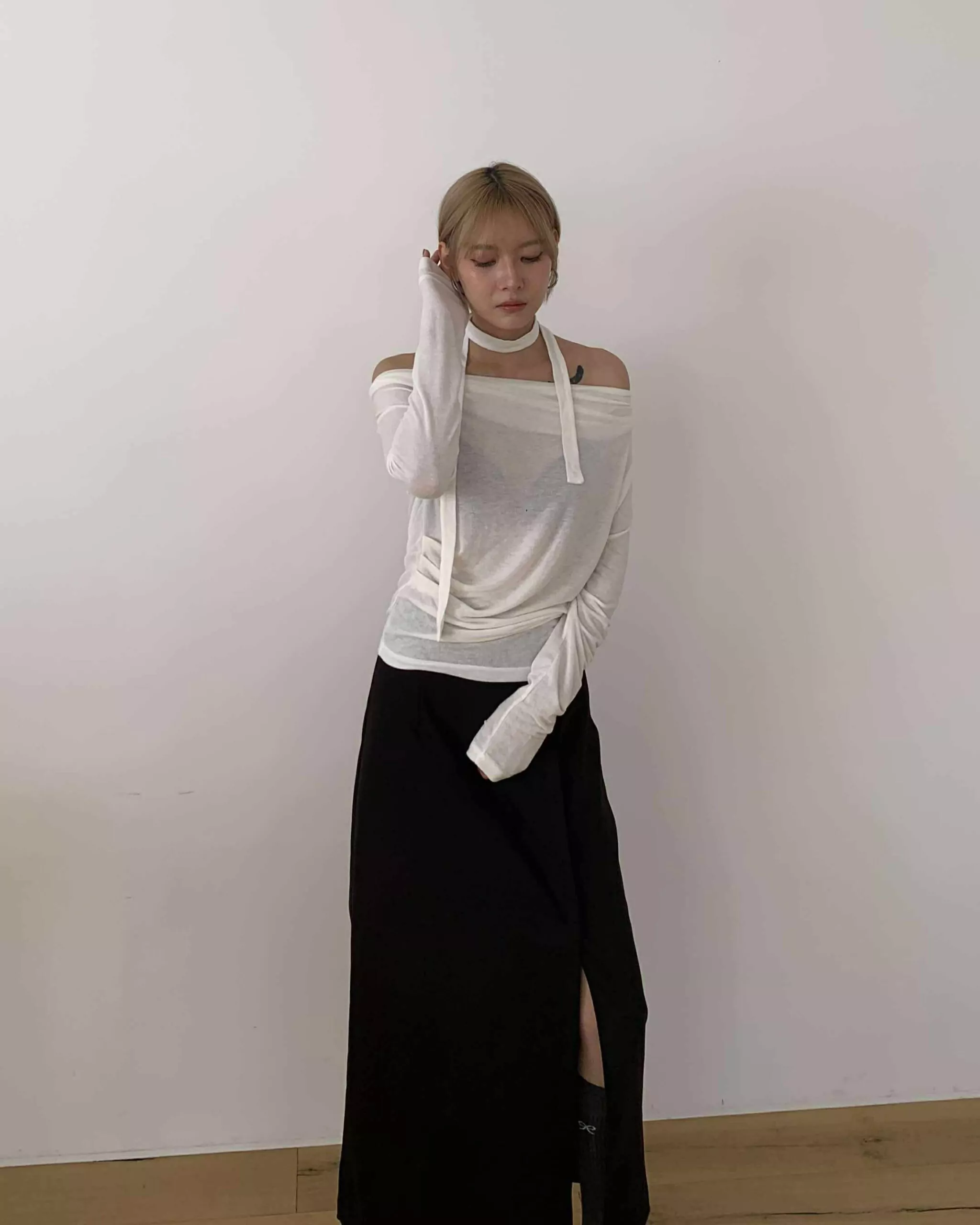 Bella綁繩造型上衣 (白)