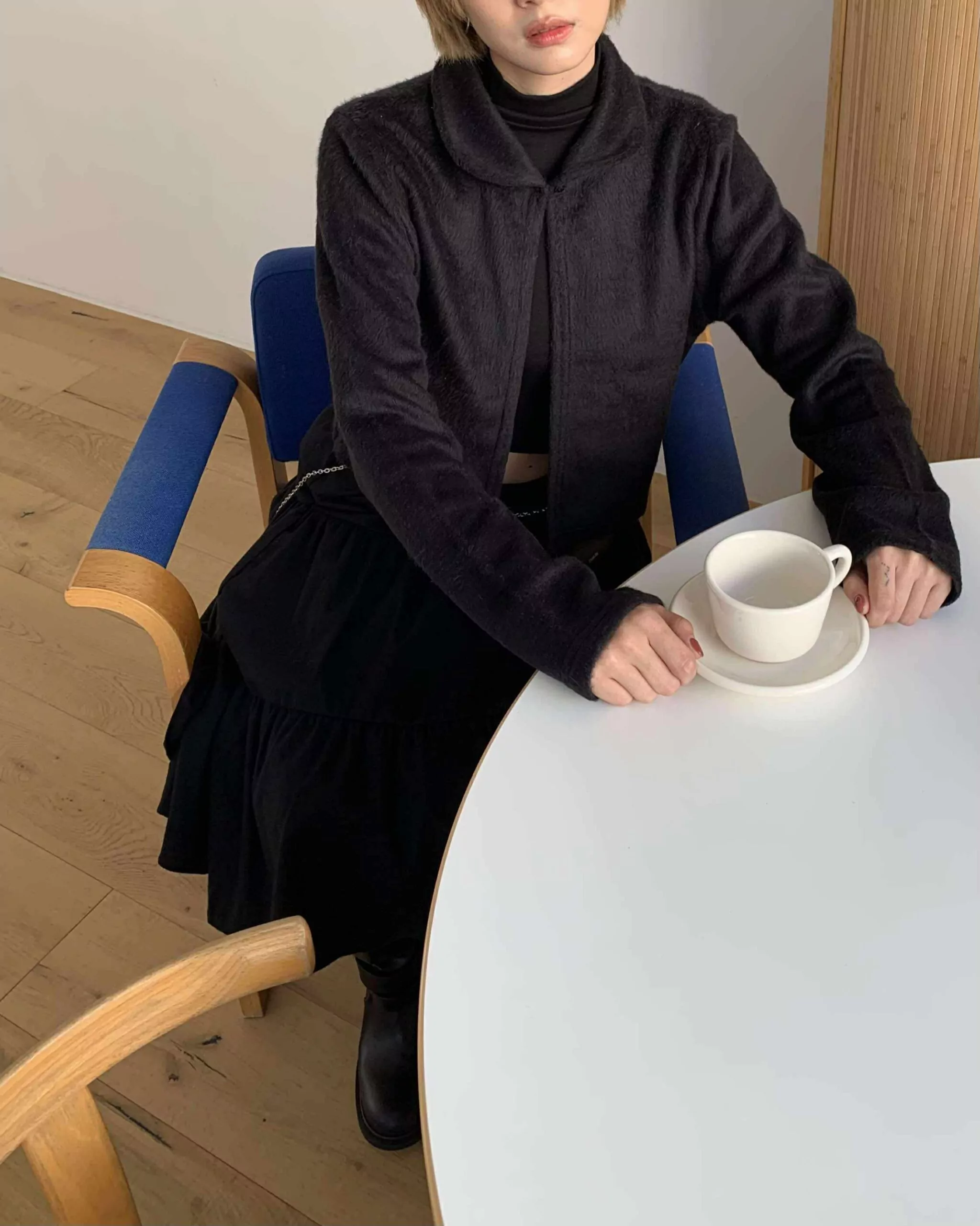 小領單釦摩毛外套 (黑)