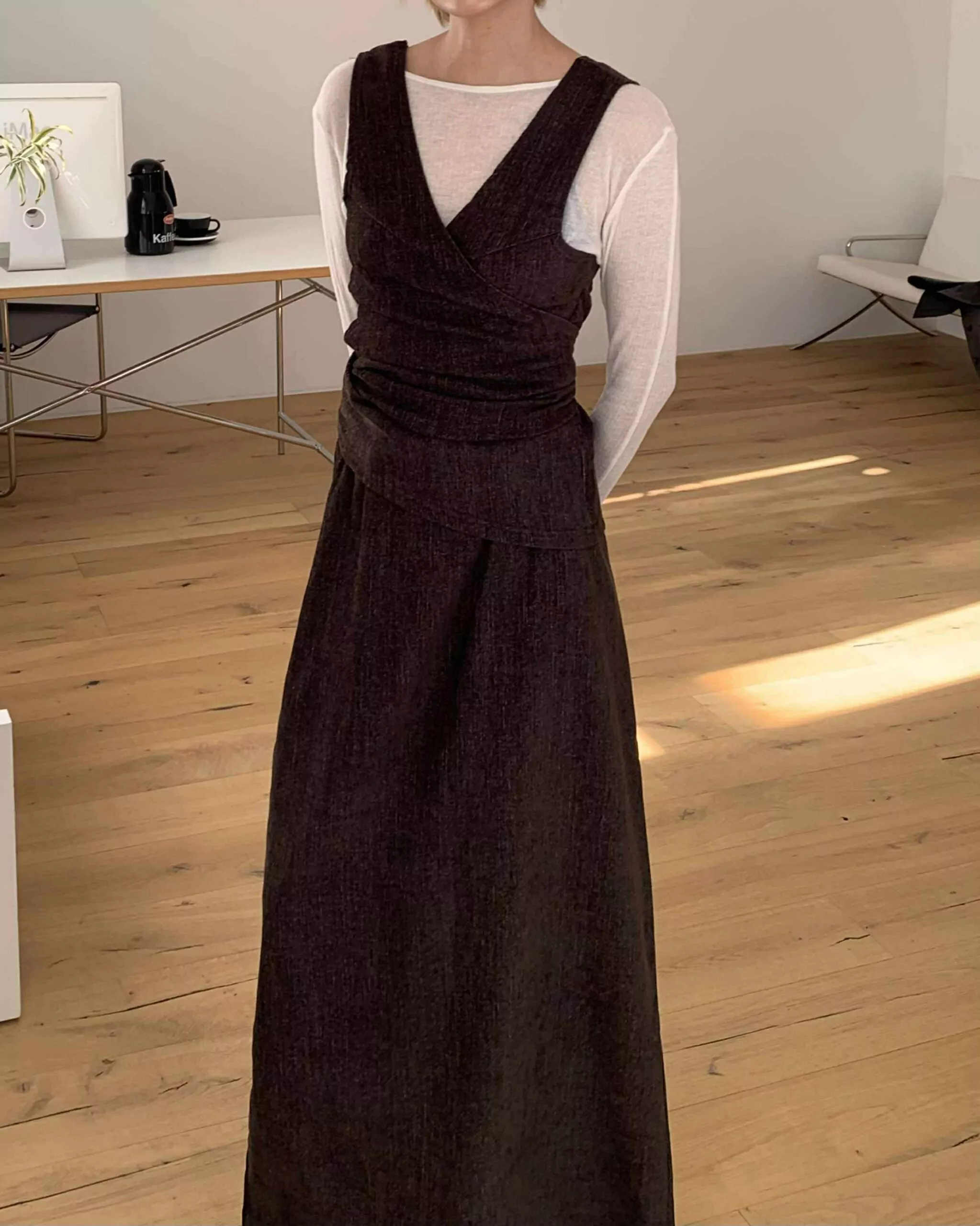 581960314_2292638011158113_1078648267419532493_n 清潭洞晚餐約會質感套裝(深棕)