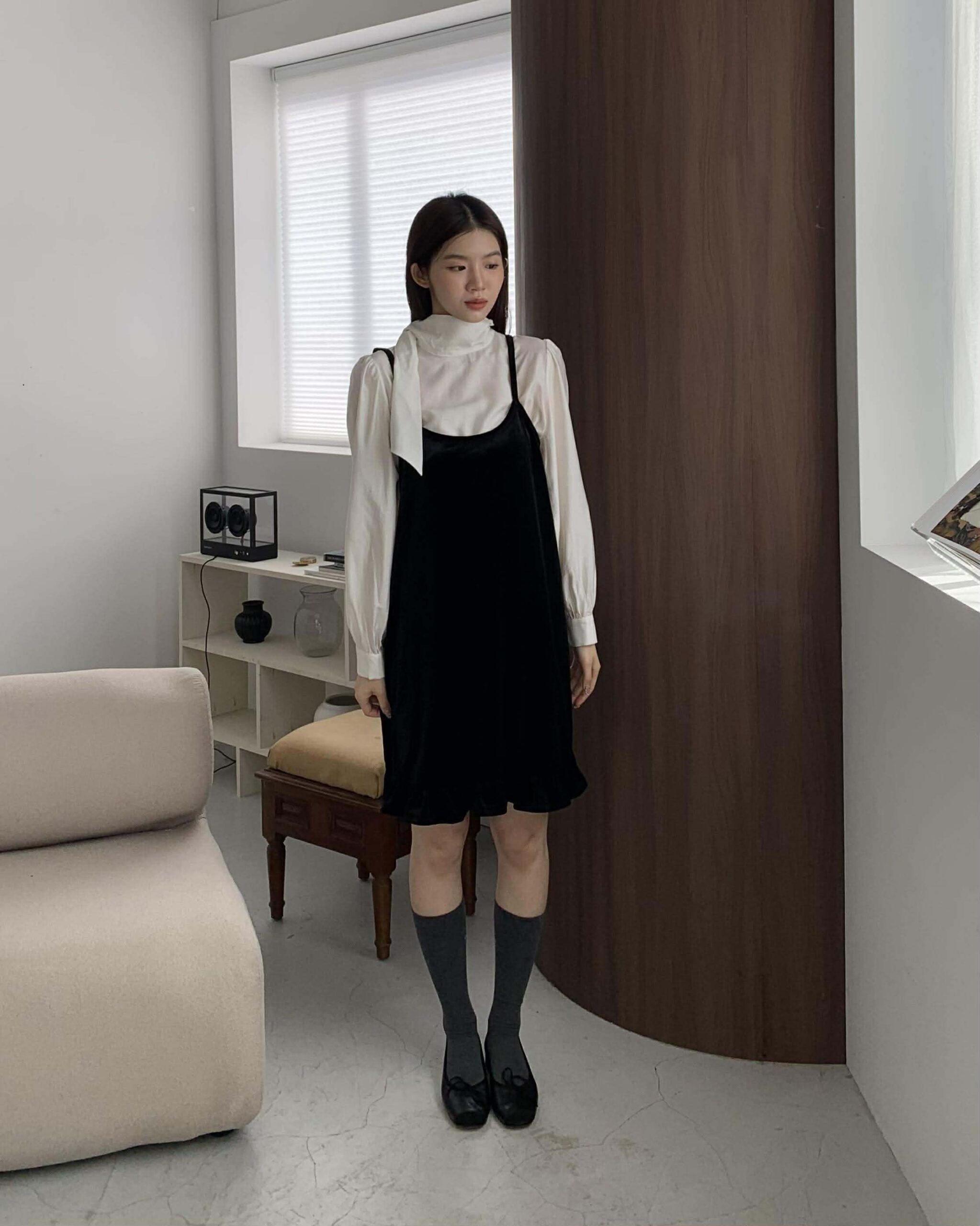 小奢華絨面洋裝 (黑)