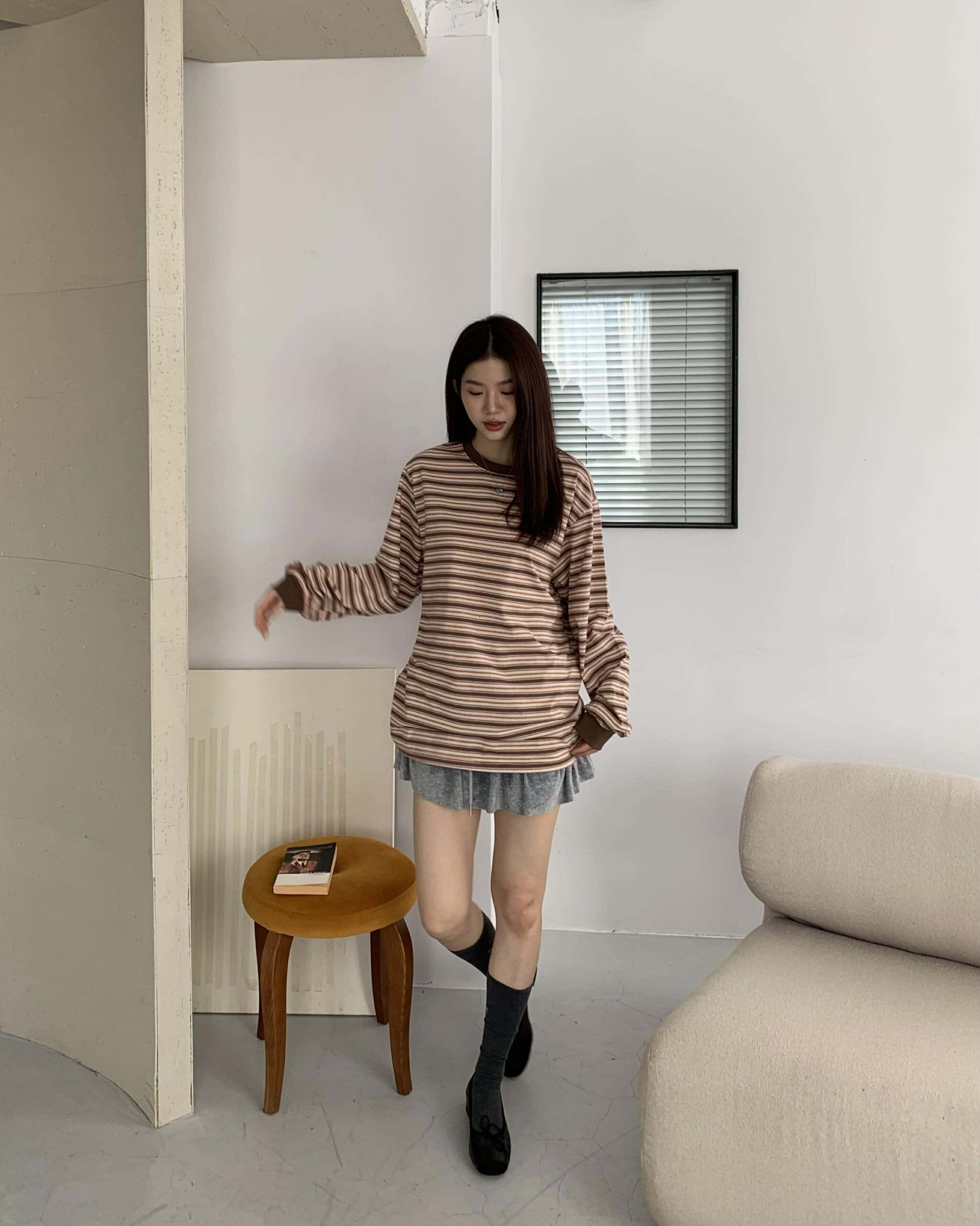 越看越喜歡條紋長版上衣 (棕)