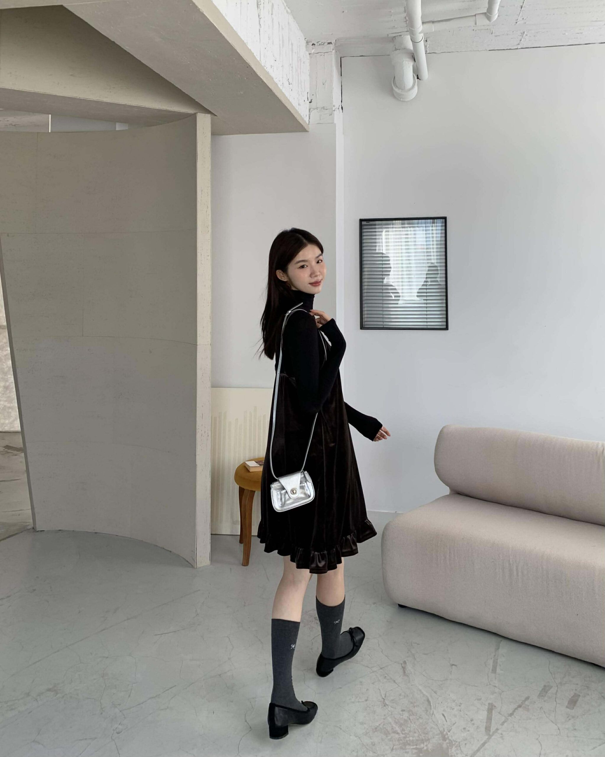 小奢華絨面洋裝 (咖)