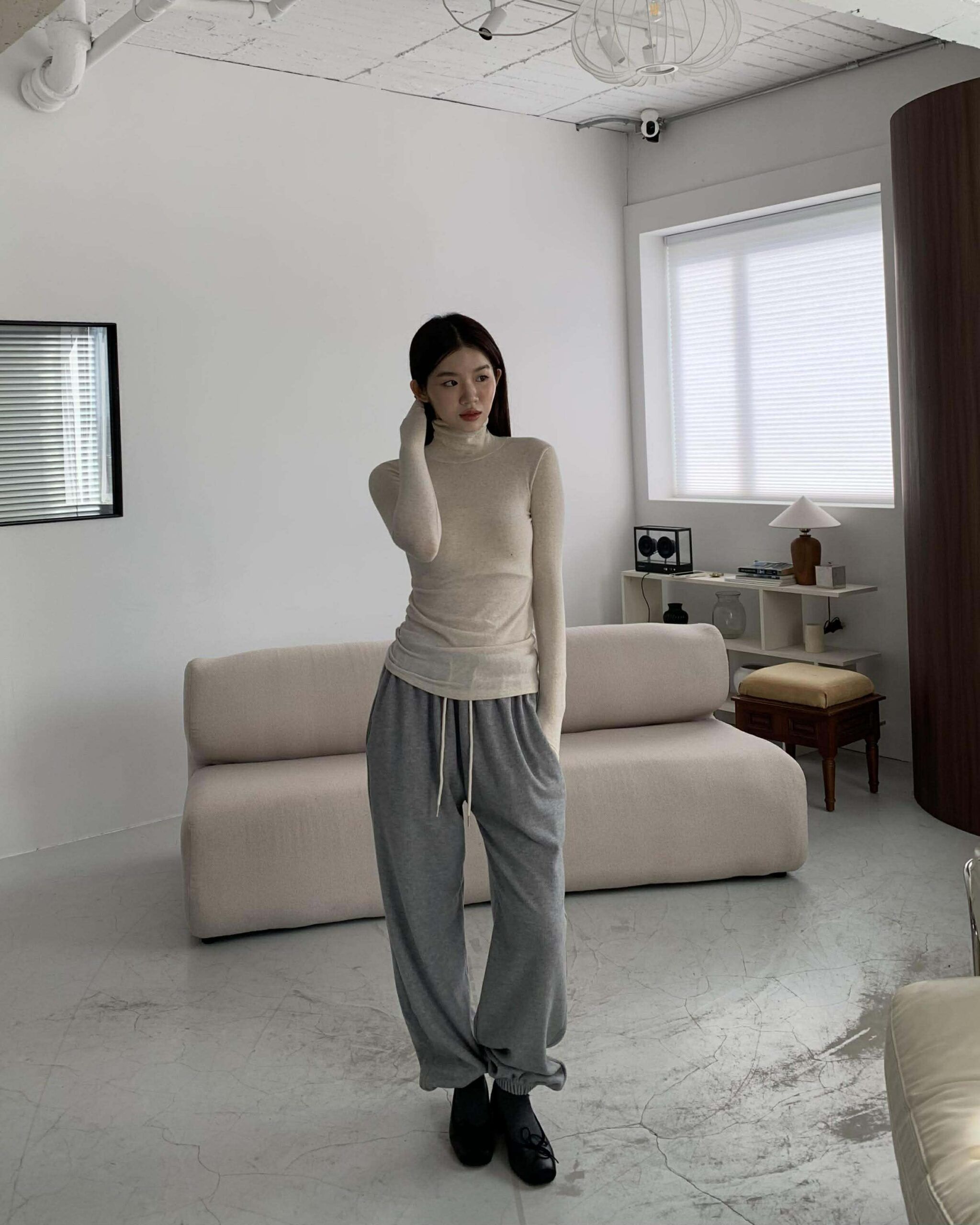 擁抱冬季高領親膚打底衣 (燕麥)