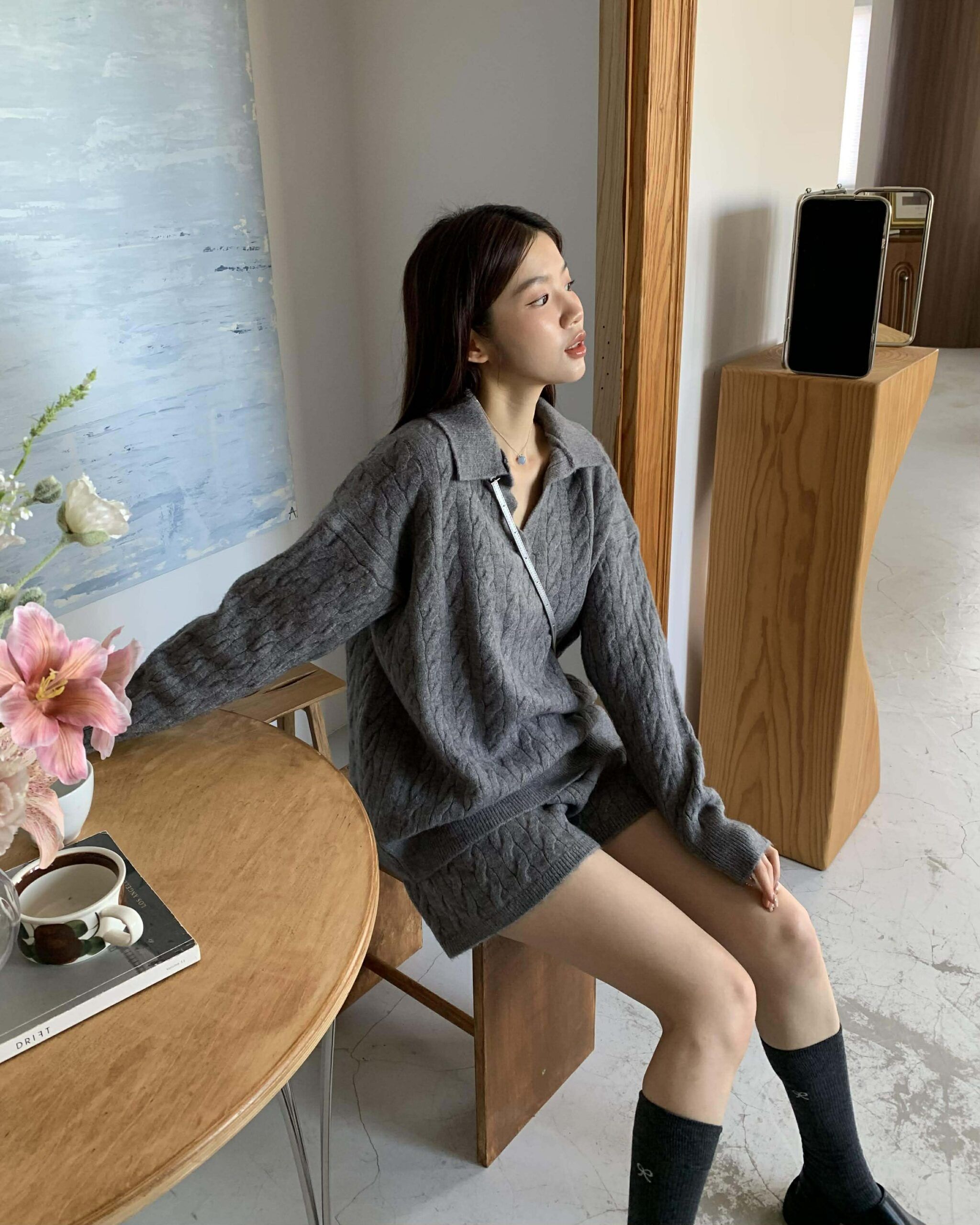 冬日感性翻領麻花套裝 (灰)