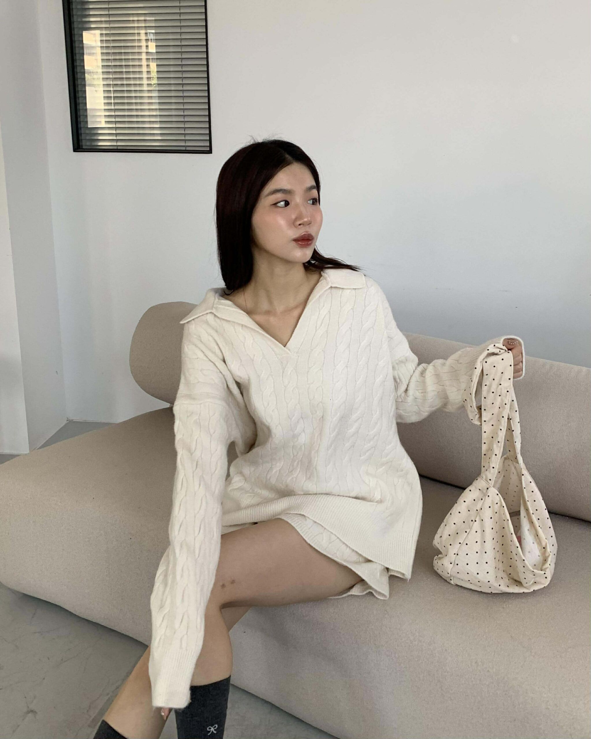 冬日感性翻領麻花套裝 (白)