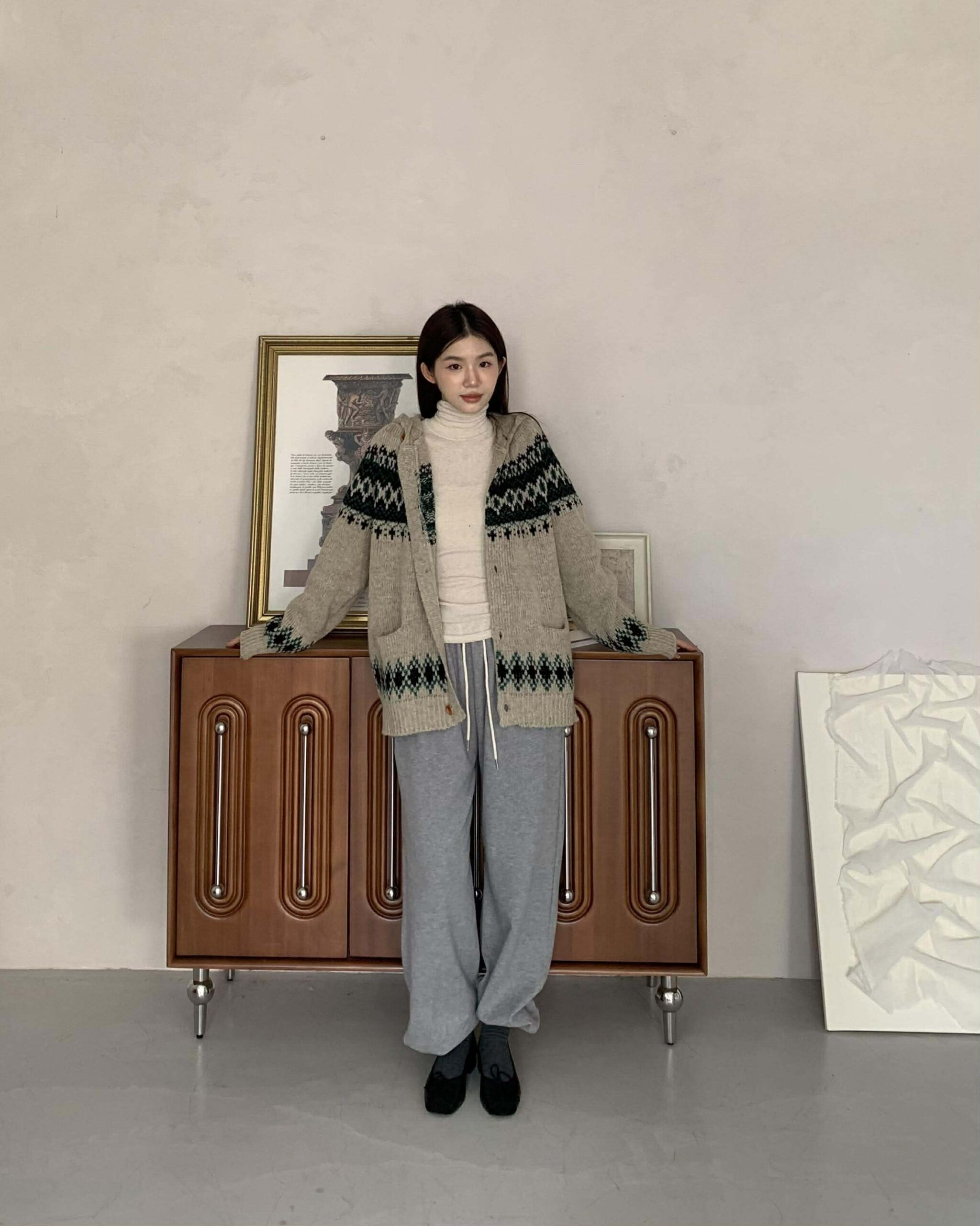 質感壓紋縮口褲 (灰)