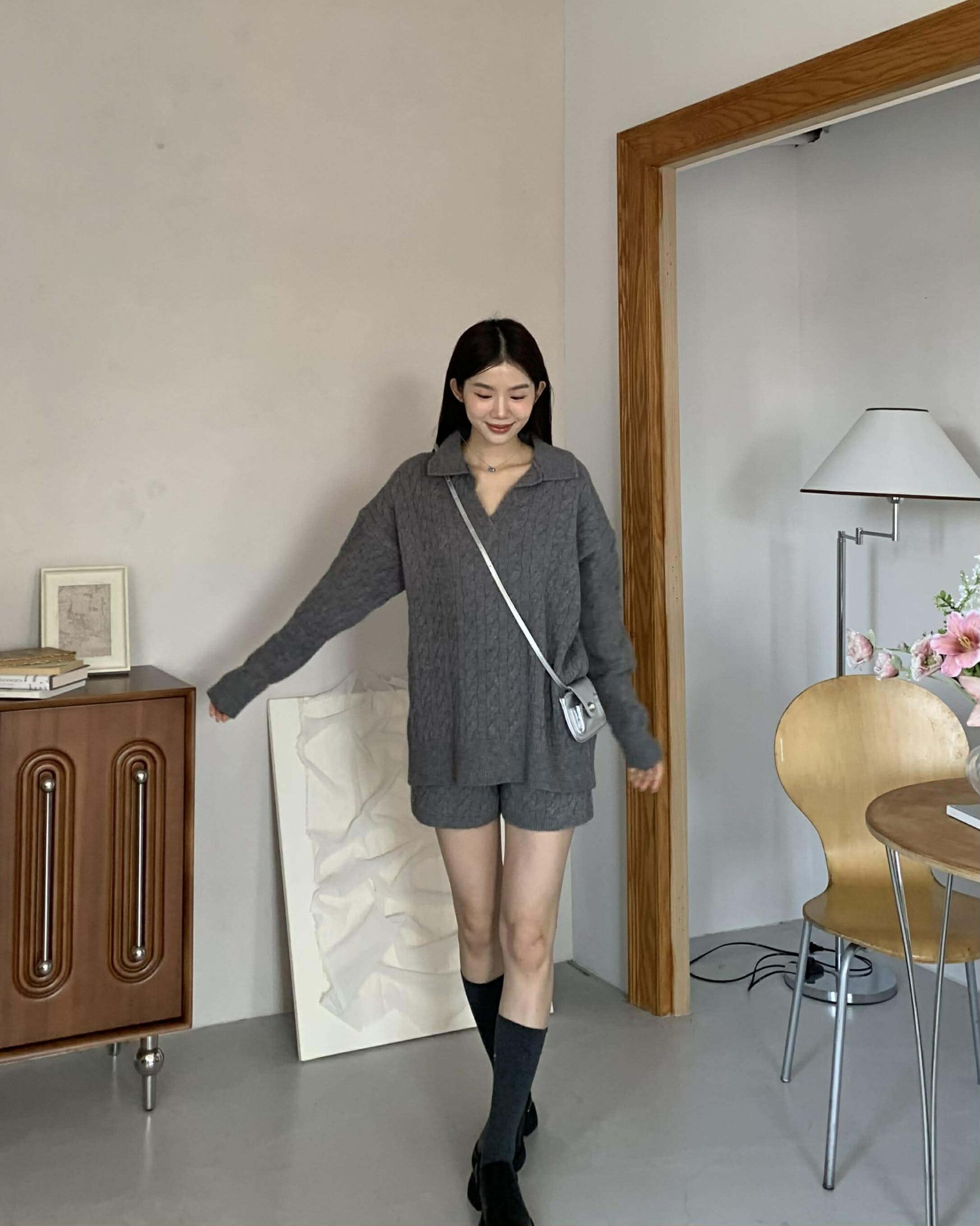 冬日感性翻領麻花套裝 (灰)