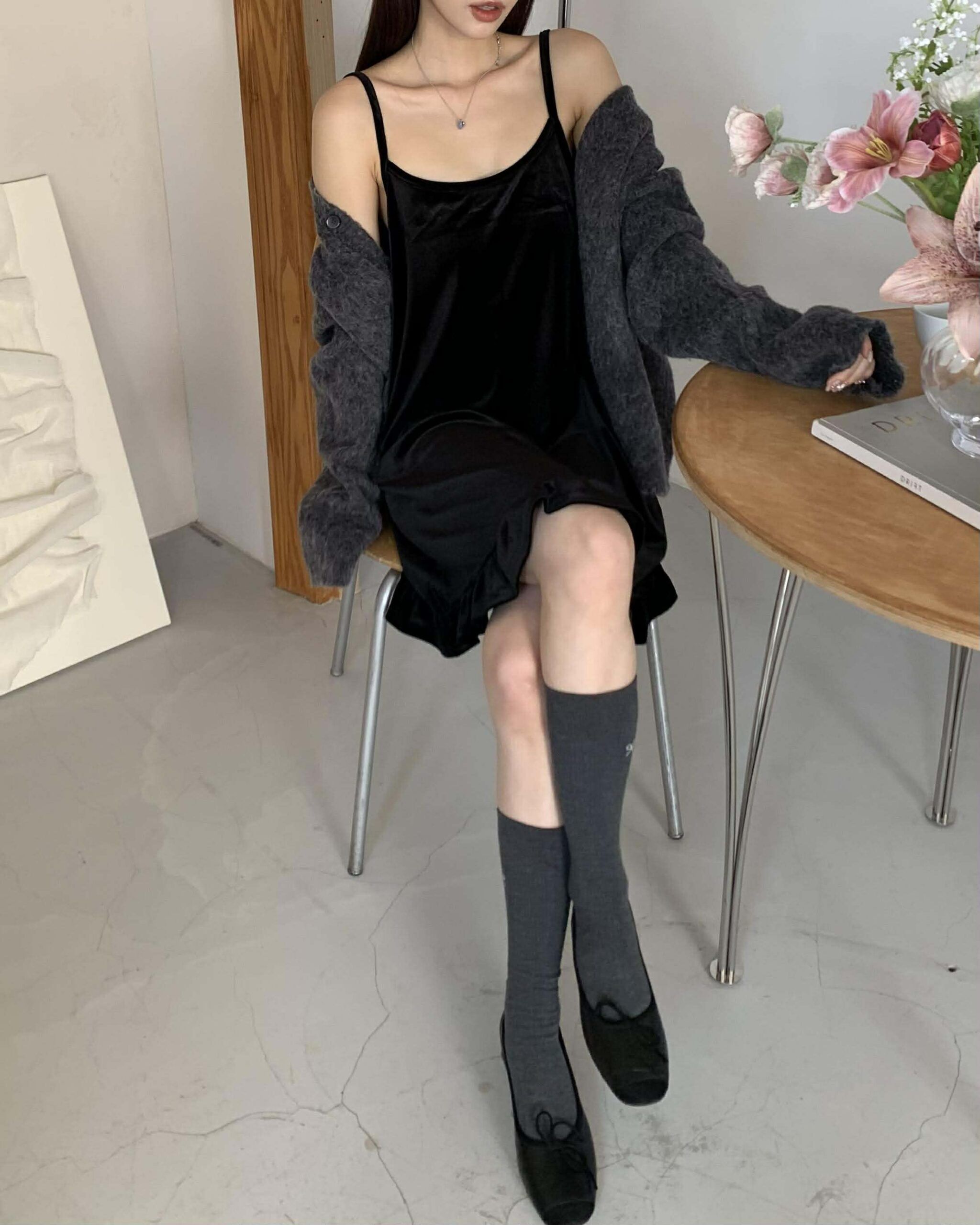 小奢華絨面洋裝 (黑)