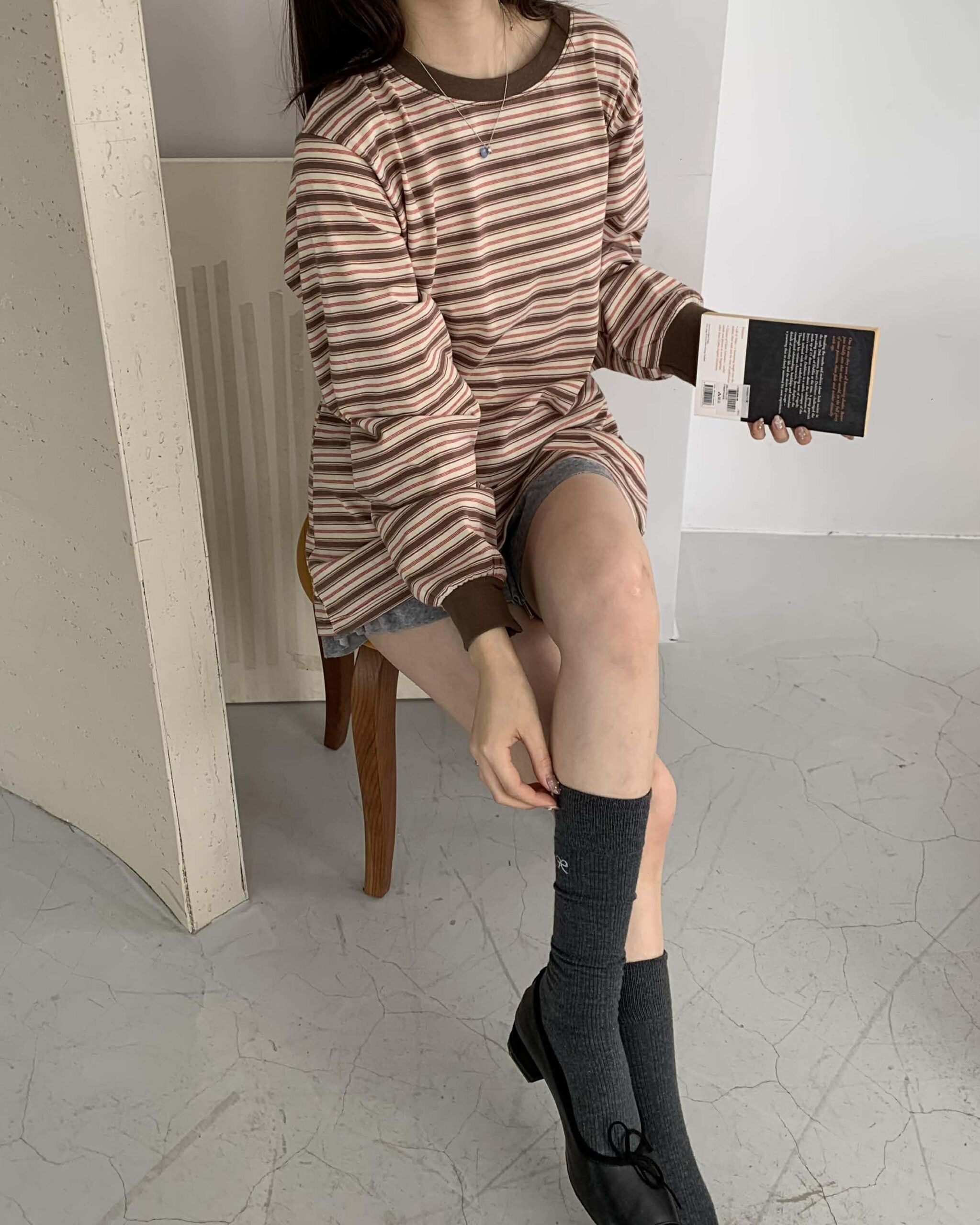 越看越喜歡條紋長版上衣 (棕)