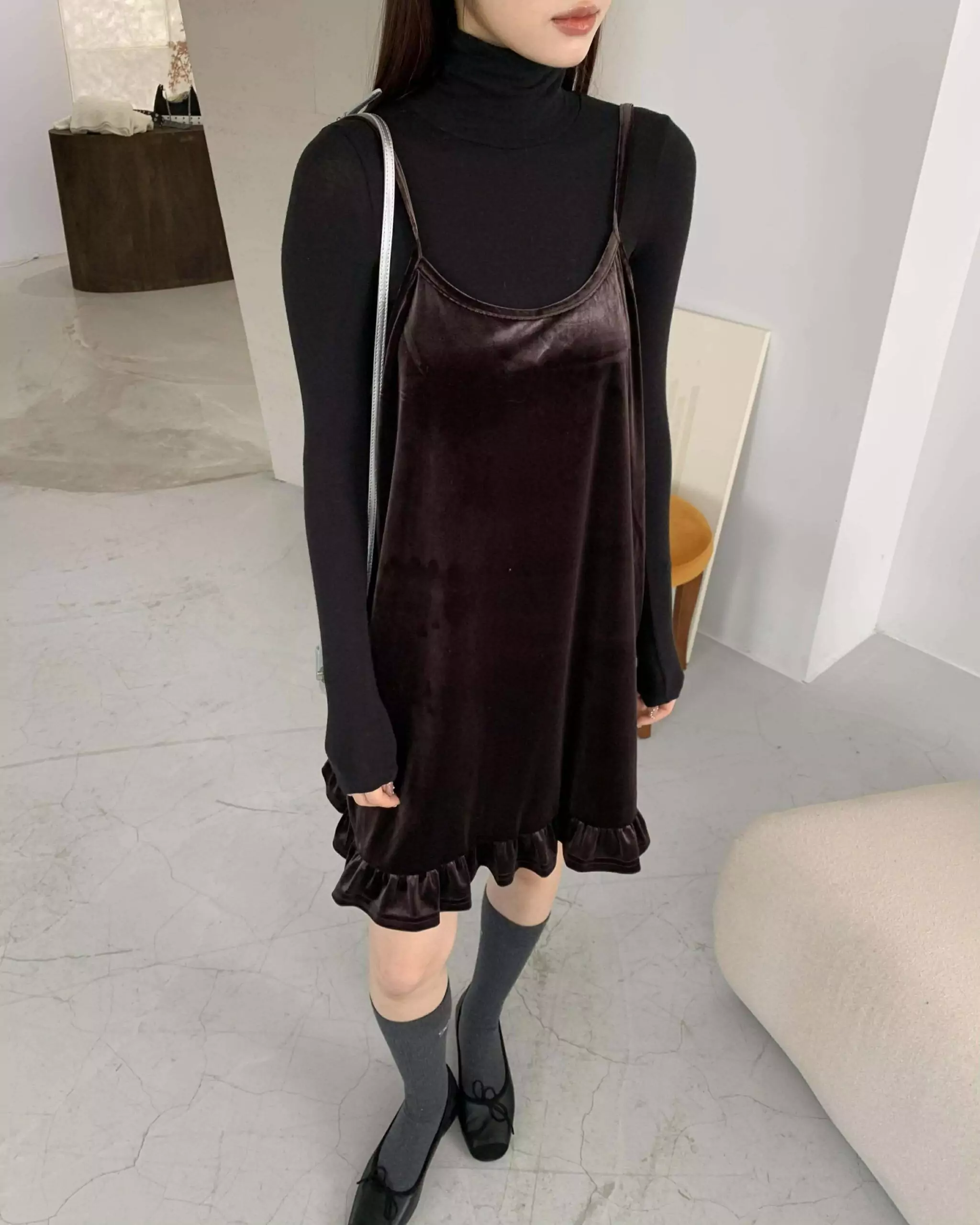 小奢華絨面洋裝 (咖)