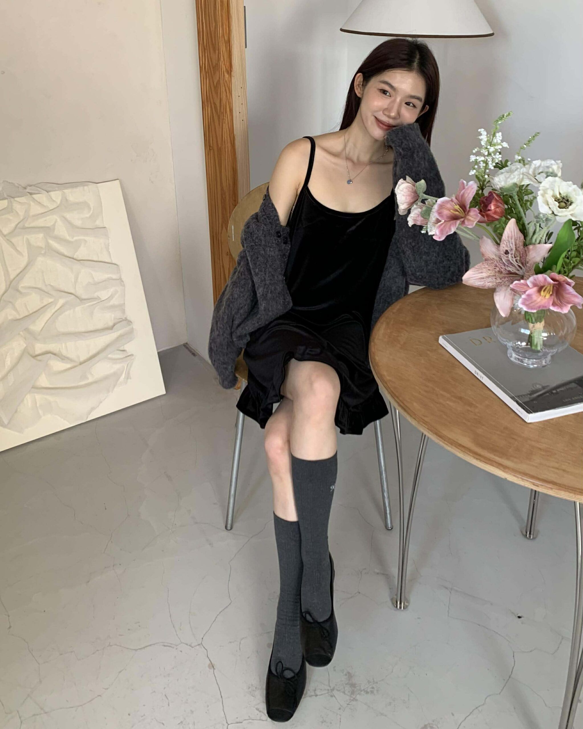 小奢華絨面洋裝 (黑)