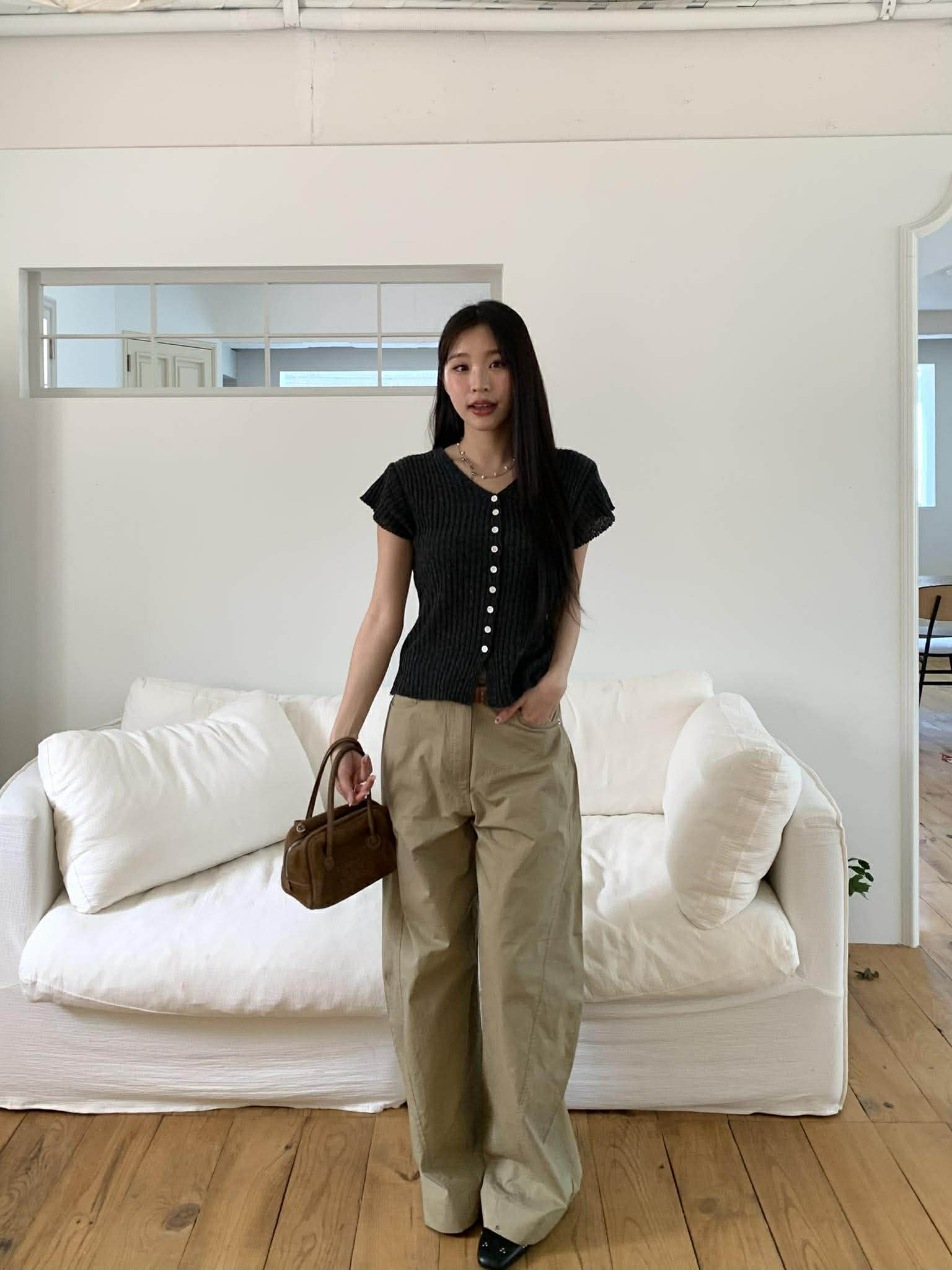 個性時髦彎刀褲 (卡其)