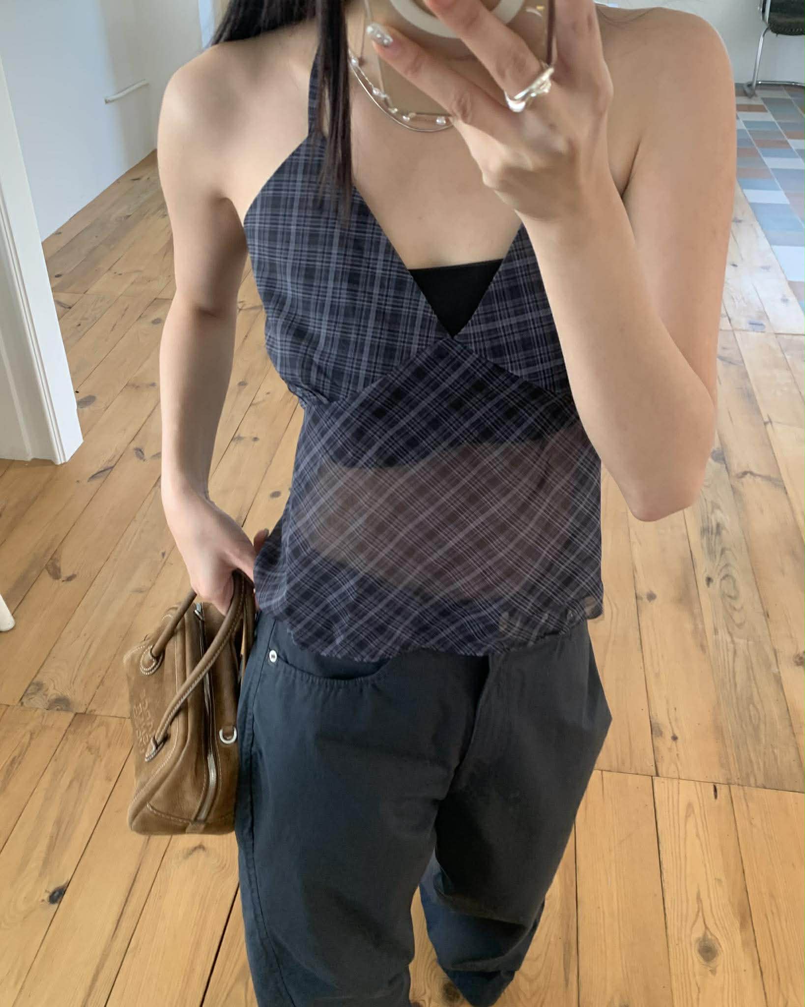 時髦格紋繞頸背心 (炭灰)