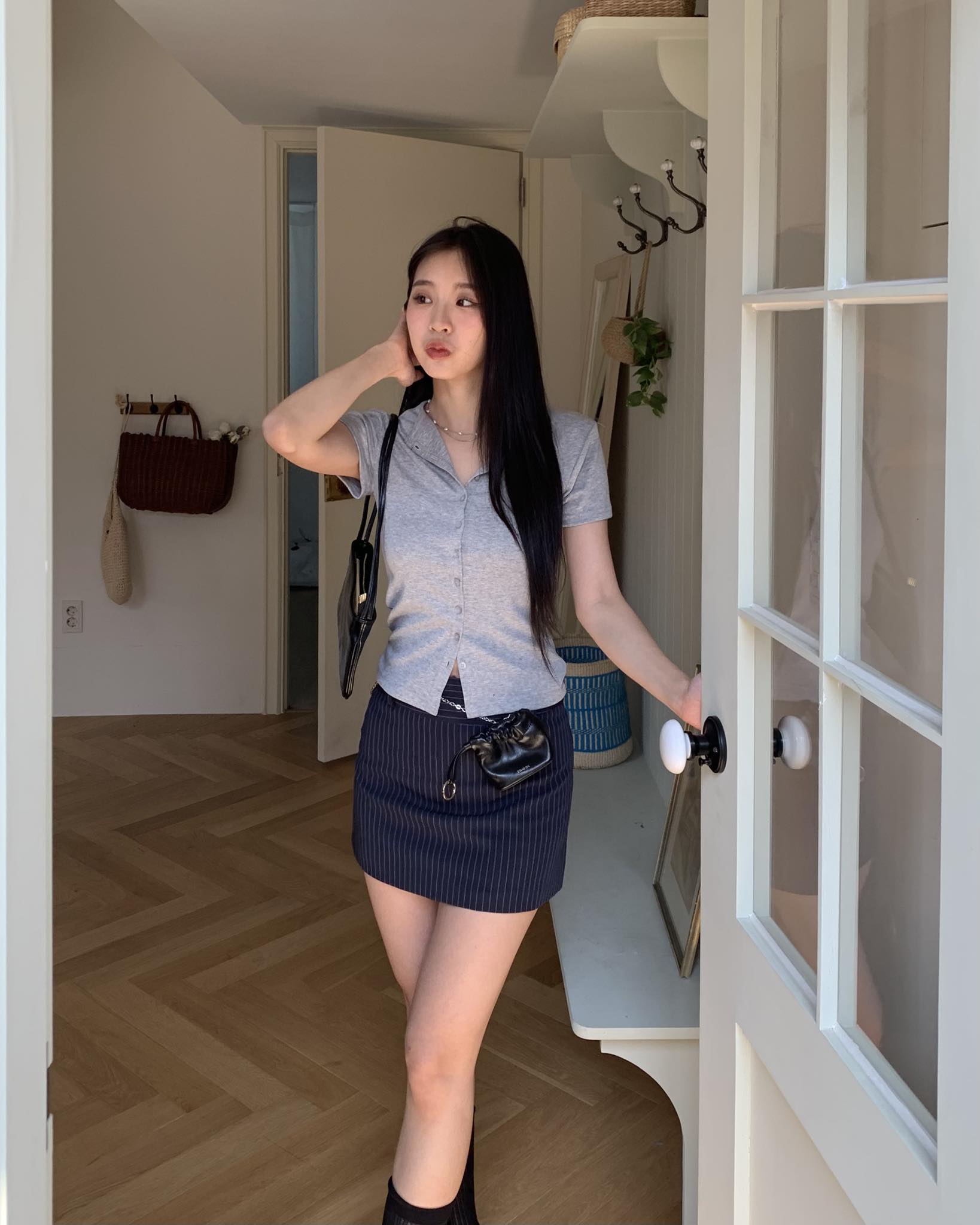 簡約排釦短袖上衣 (灰)