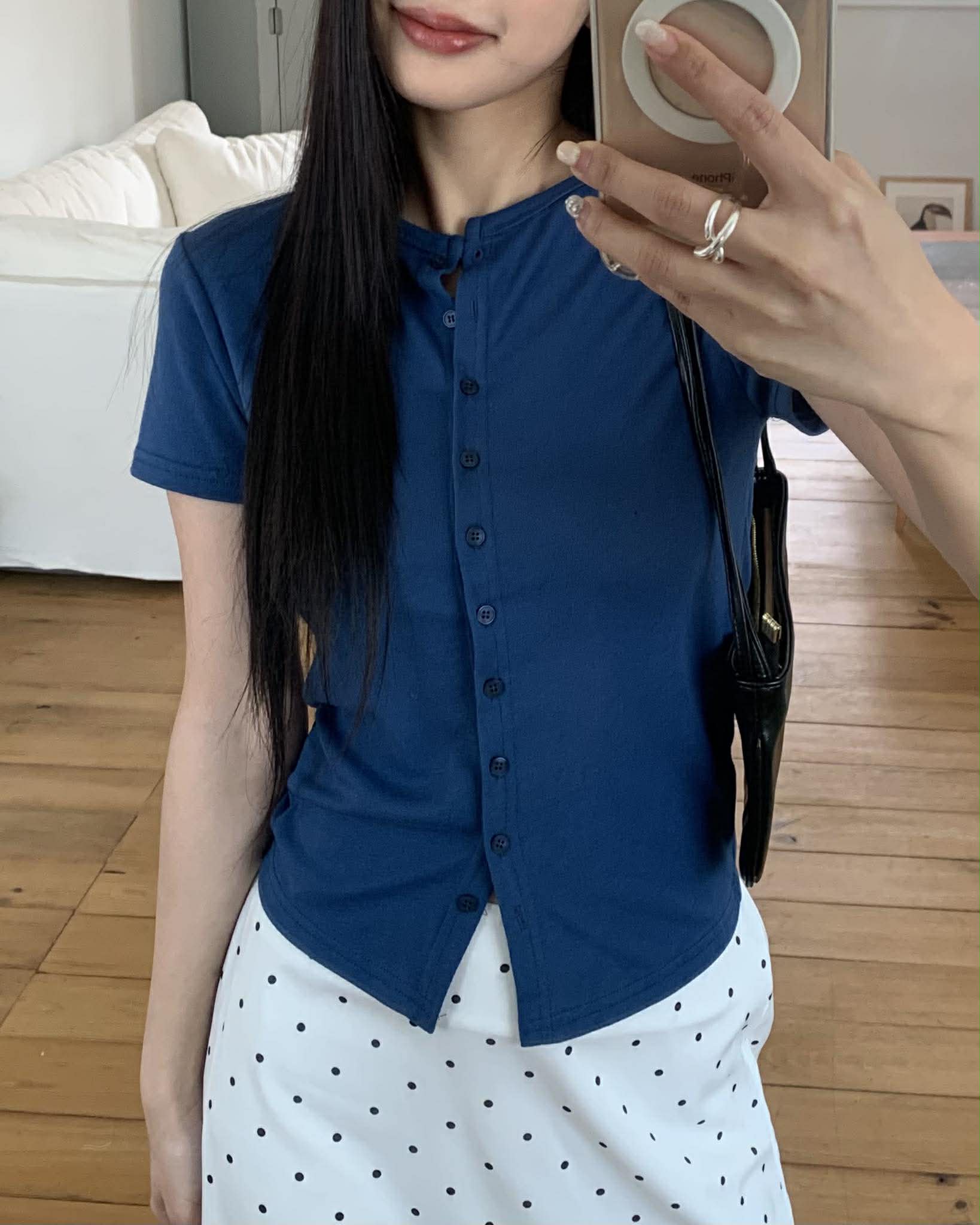 簡約排釦短袖上衣 (藍)
