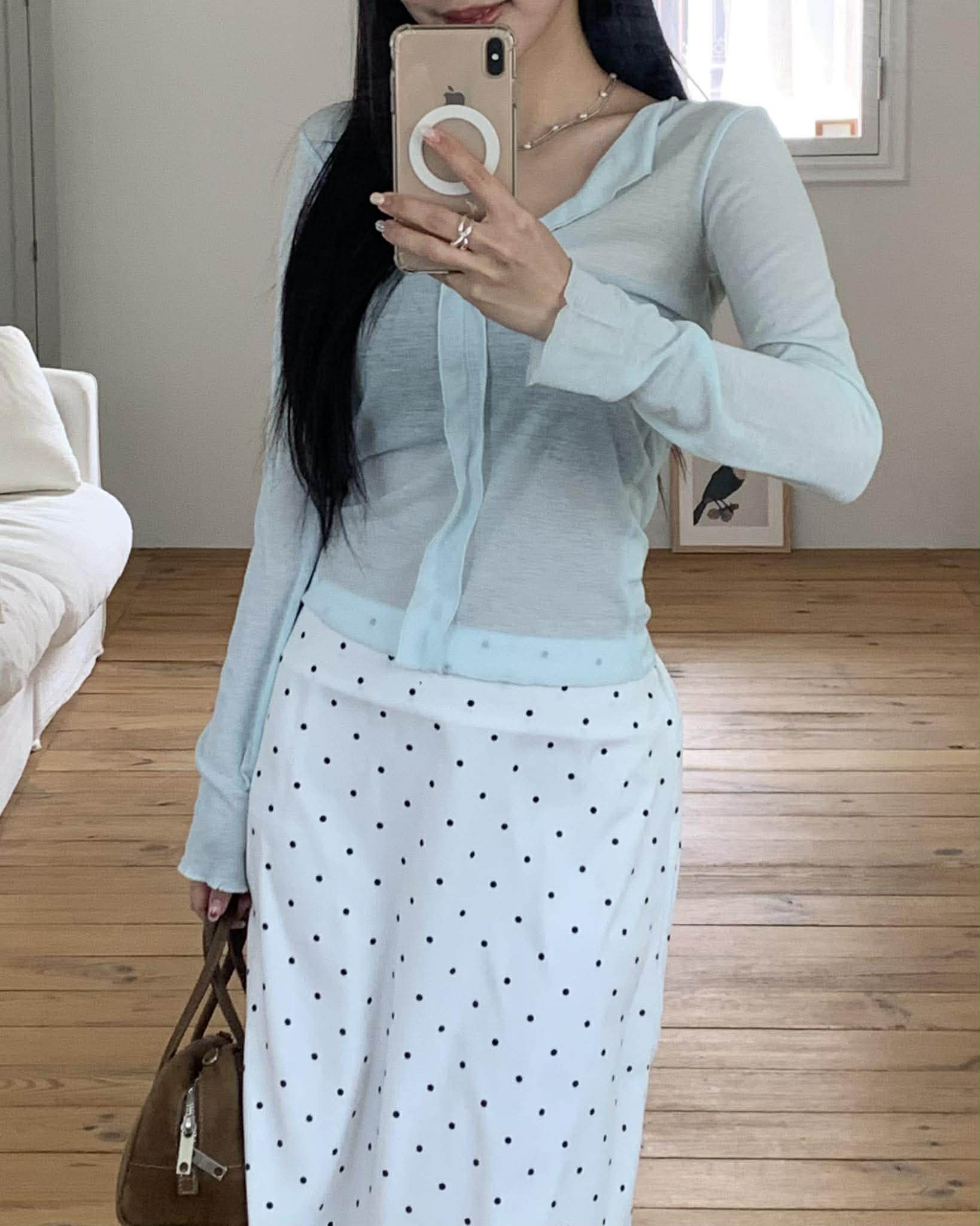 隨性微透V領上衣  (薄荷綠)