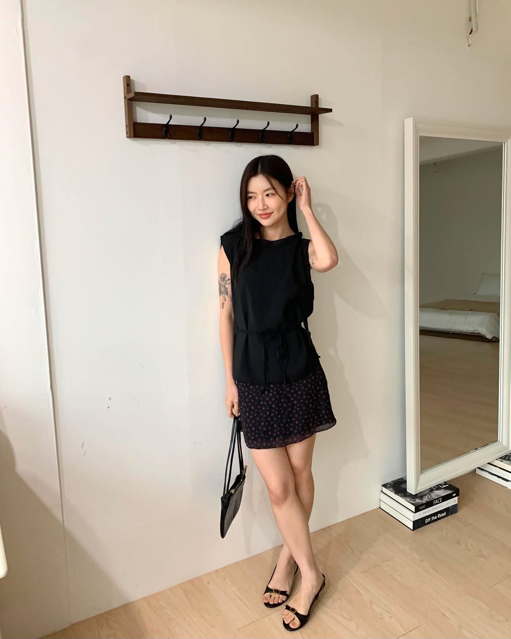 夏日浪漫小花短裙 (黑)
